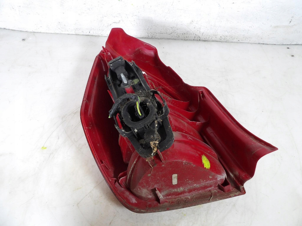 CITROEN C2 light rear part right 3CKX-13A338