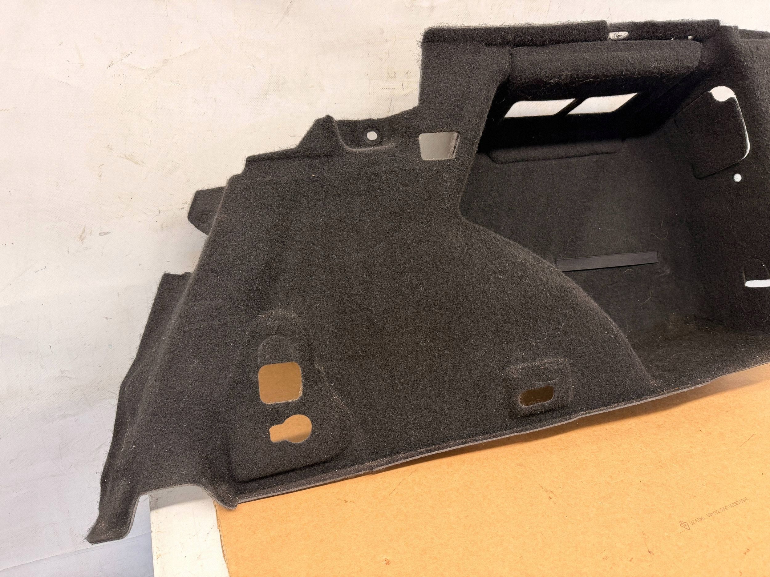 Renault Megane IV KOMBI upholstery boot right 849509490R