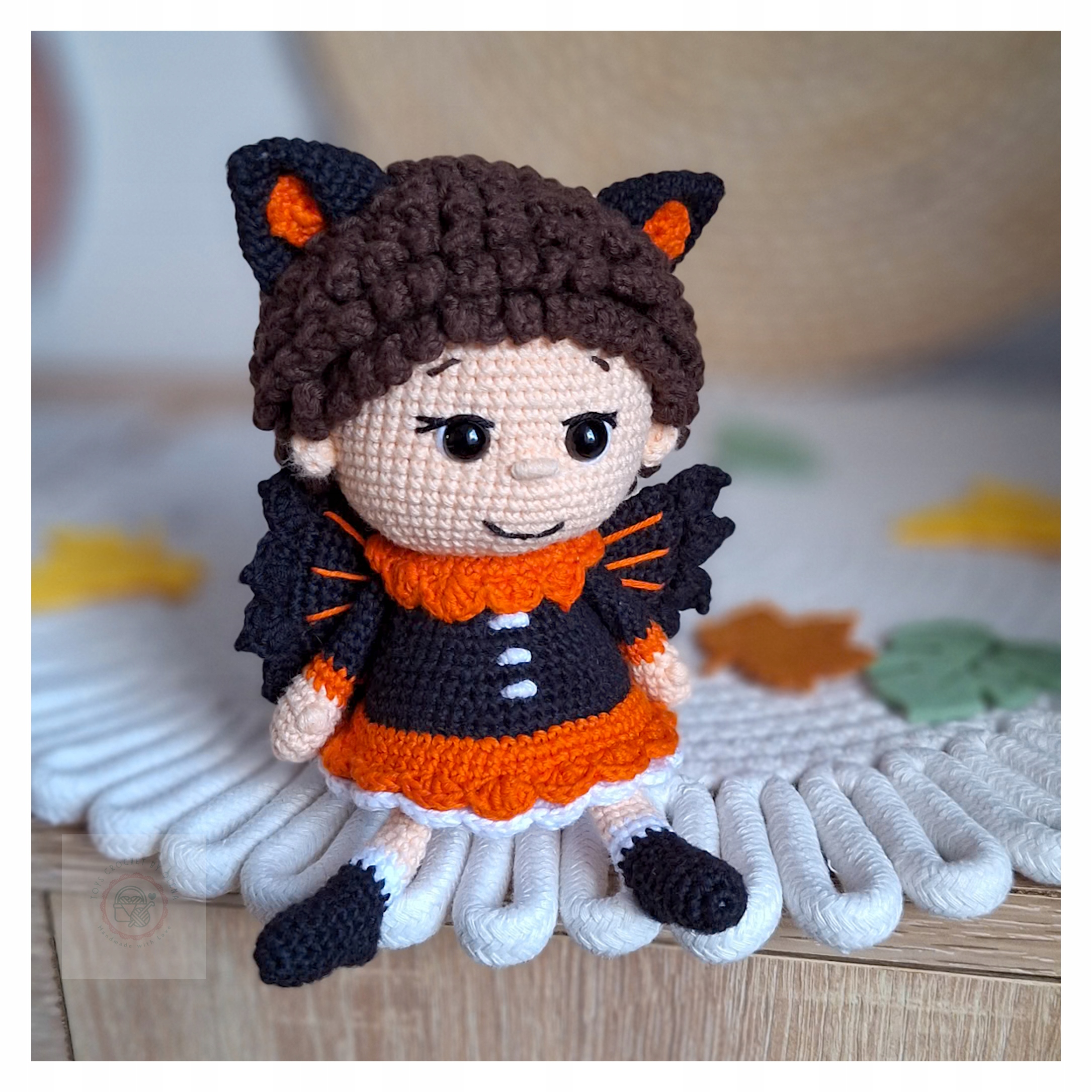 Netopýr háčkovaný 17 cm – panenka amigurumi handmade hračka