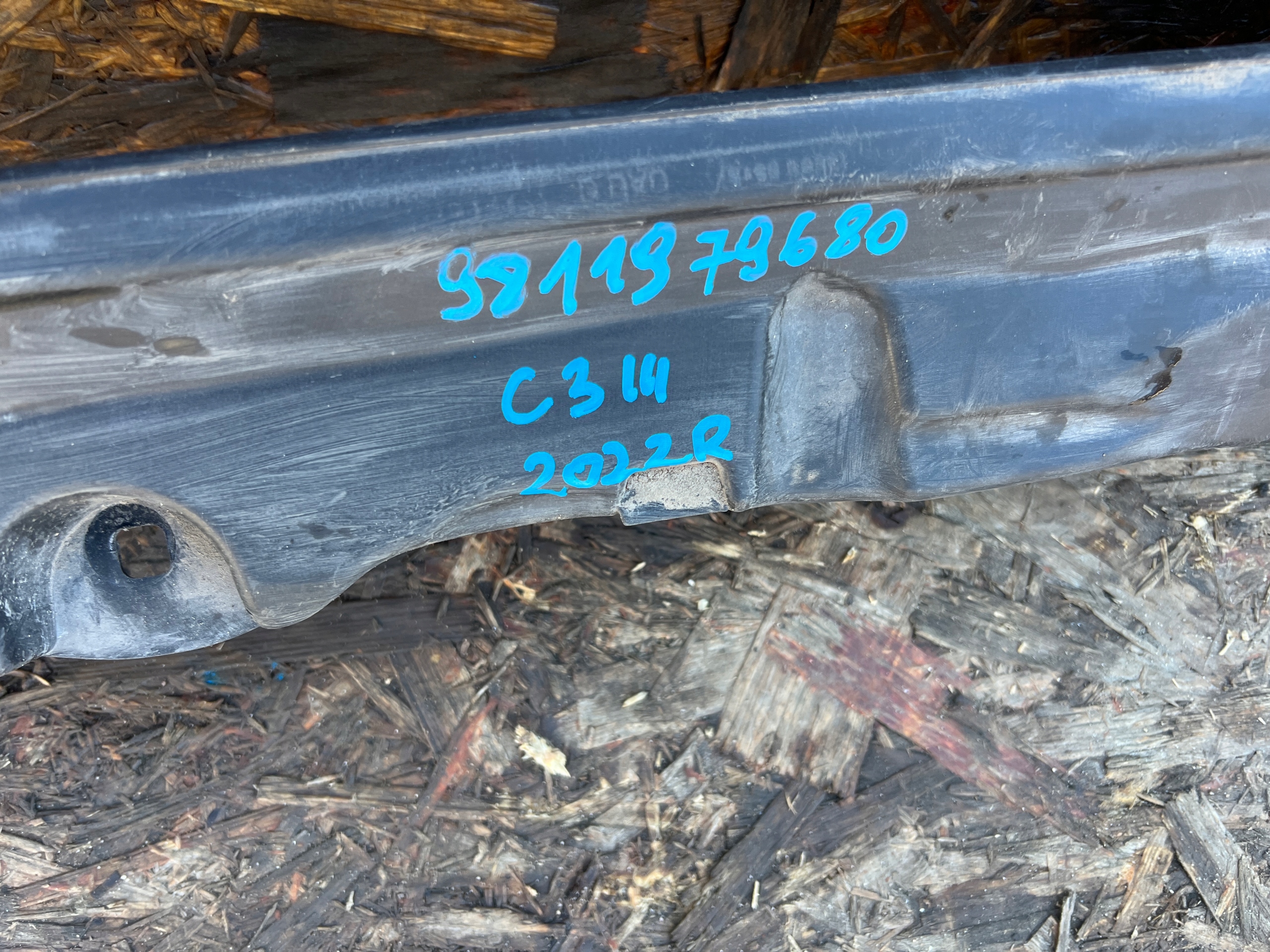 CITROEN C3 III lower torpedo 9811979680