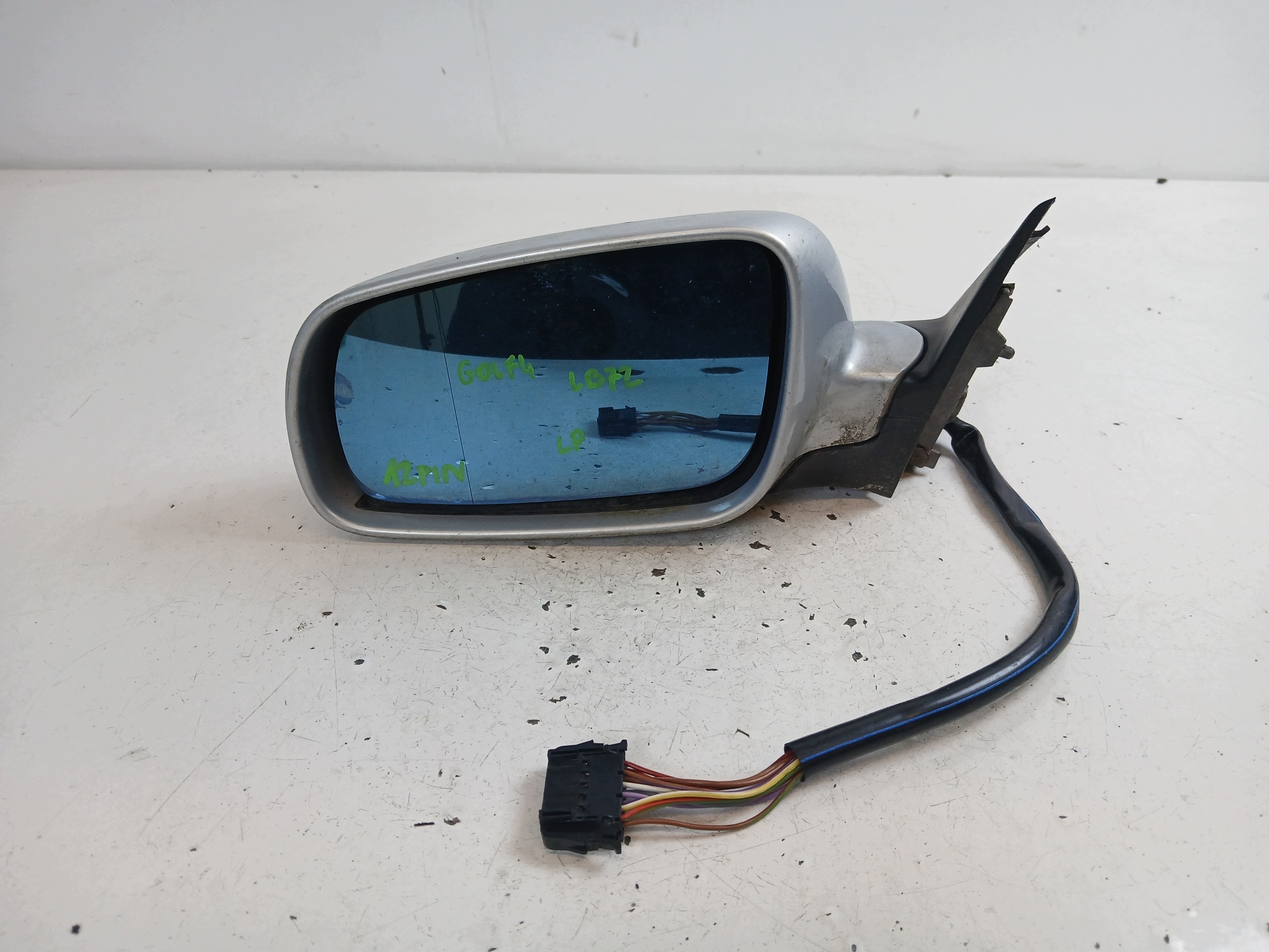 VW PASSAT B5 mirror left 12 PIN LB7Z