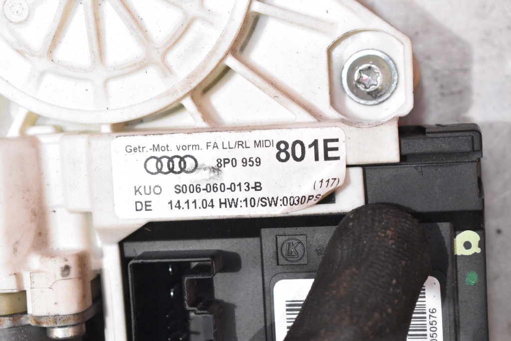 window regulator left front EU 8P0959801E AUDI A3 8P 3D HB 03-05
