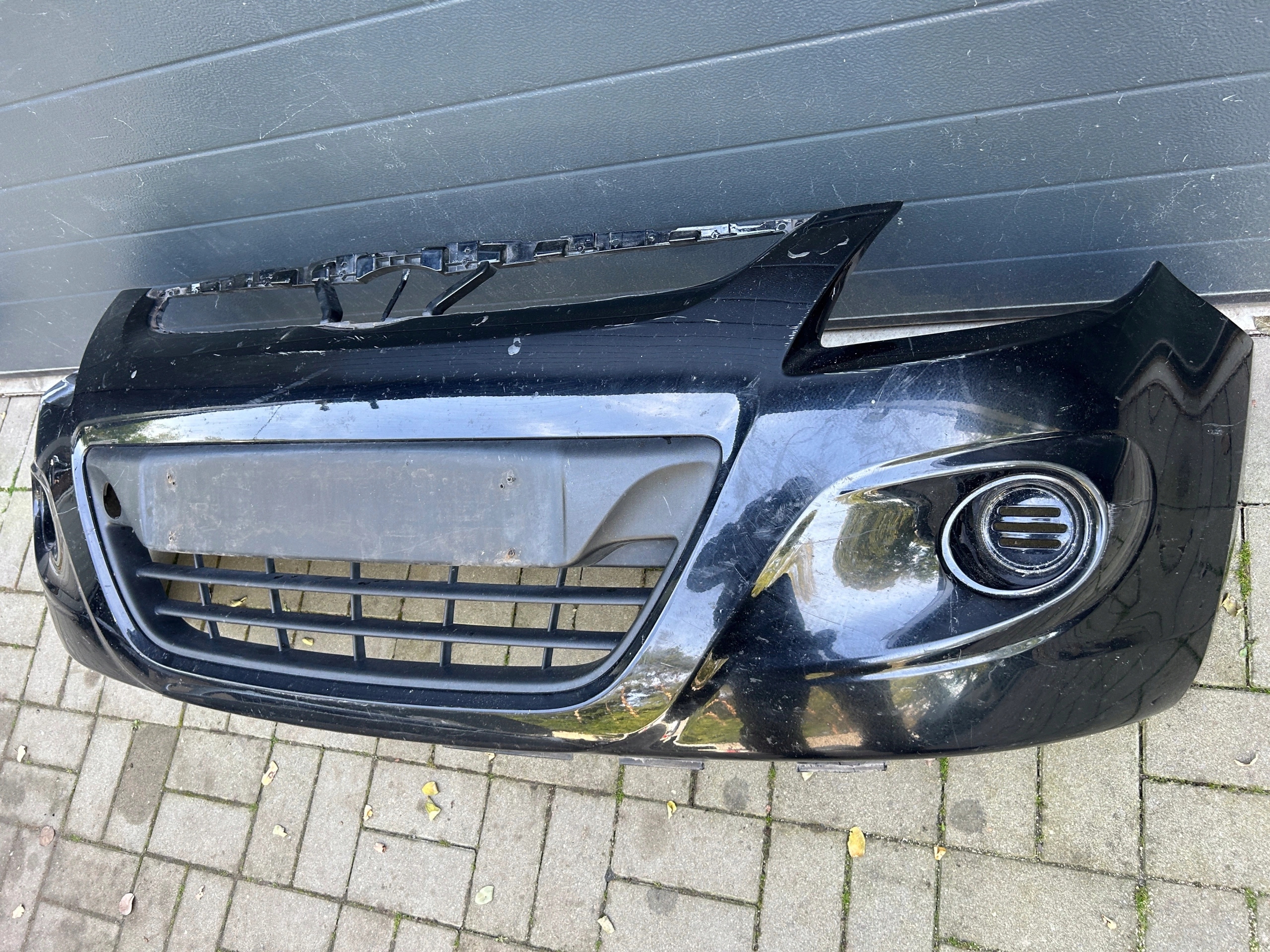 Hyundai i20 nárazník předek přední 2008-2011 08-11