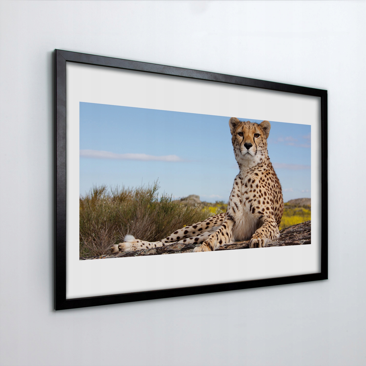 Obraz s rámem do obývacího pokoje Gepard strom keře 60x40