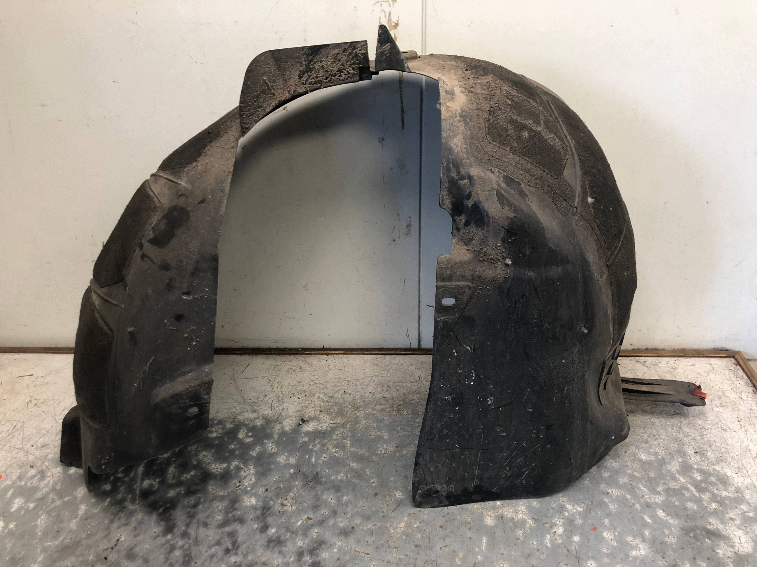 mudguard left front OPEL ASTRA J 13271310