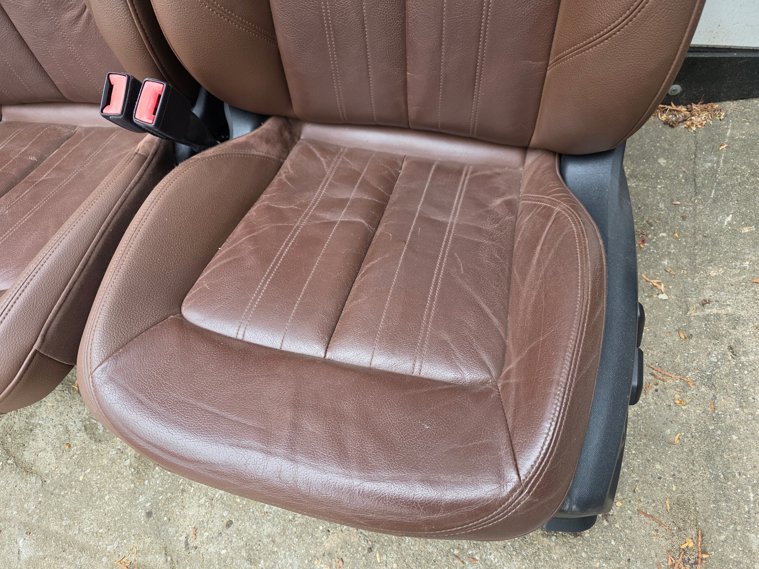 seats AUDI Q5 80A FY leather SKORZANE heated electrics BRAZ BRAZOWE