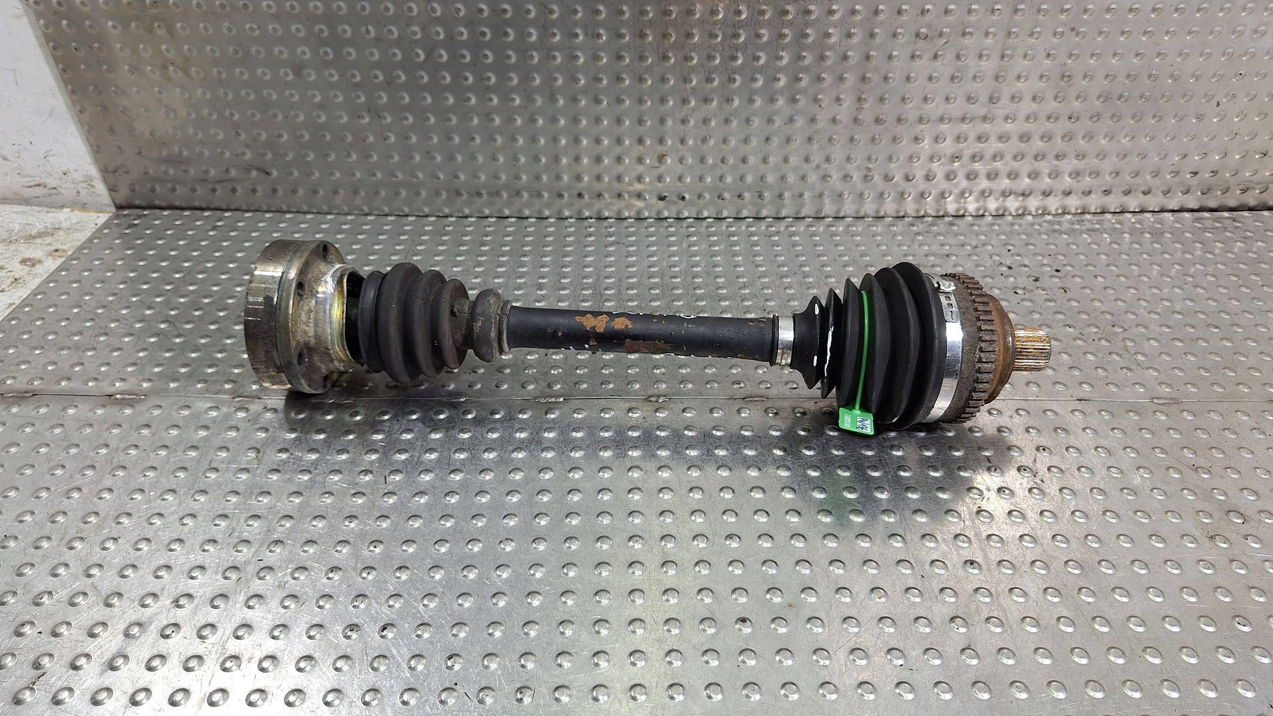 semi-axis left front ABS 701407331B VW TRANSPORTER T4 1.9 TD