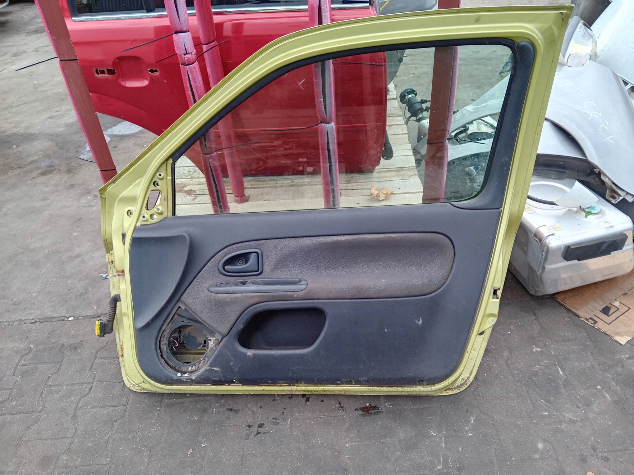 door right front TED99 RENAULT CLIO II