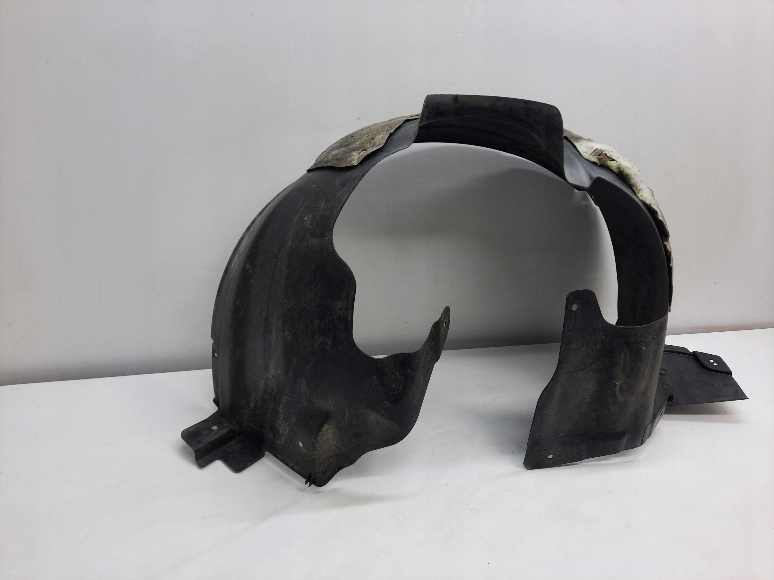 CHEVROLET CRUZE 09- mudguard left front original