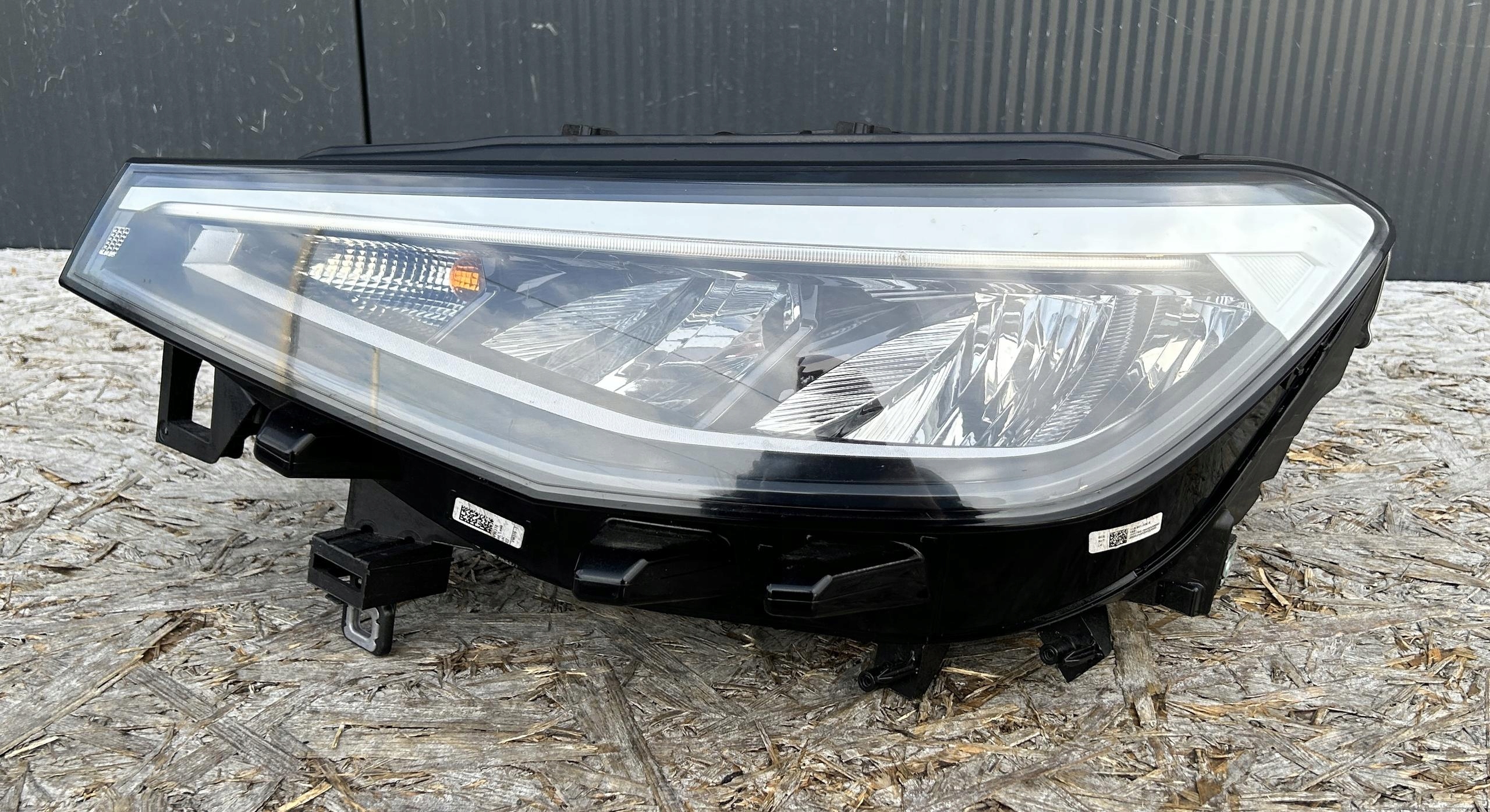 light left front front FULL LED VW ID4 ID.4 20- 11B941005B