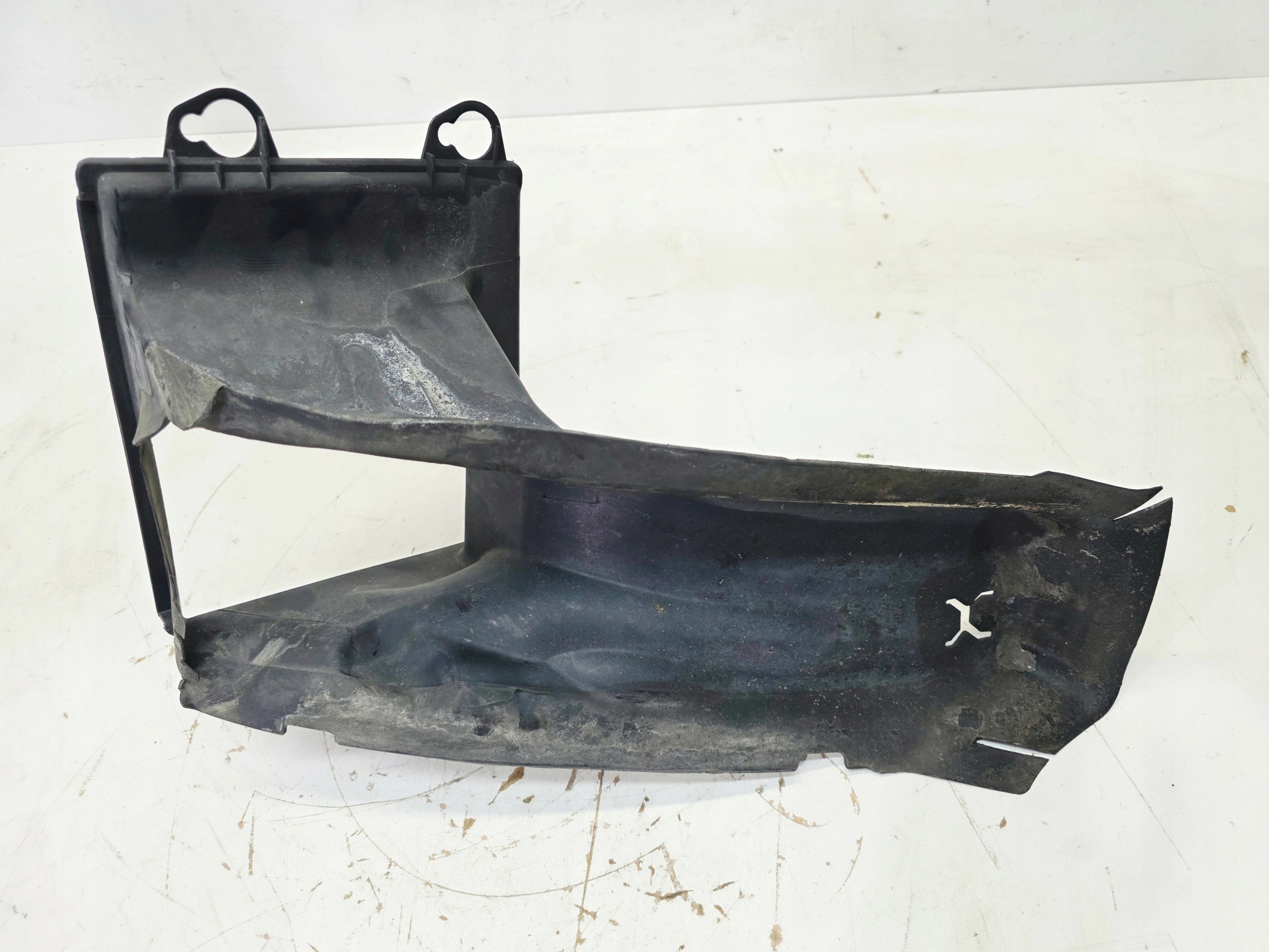 luftansaugkanal rechts AUDI A6 C6 LIFT 4F0145334N