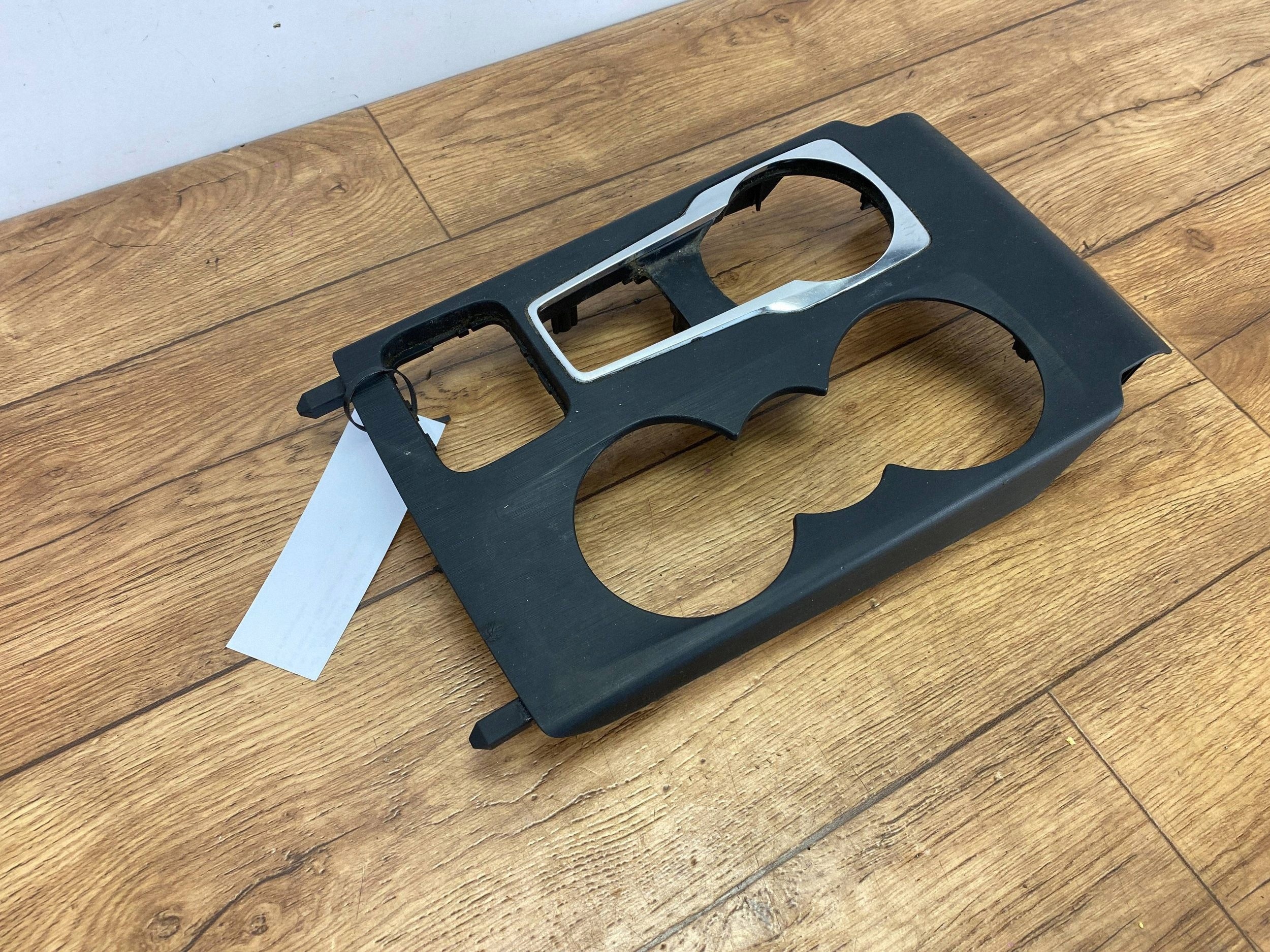 Moulage dekor Console Moyen Ford Escape IV 2020+