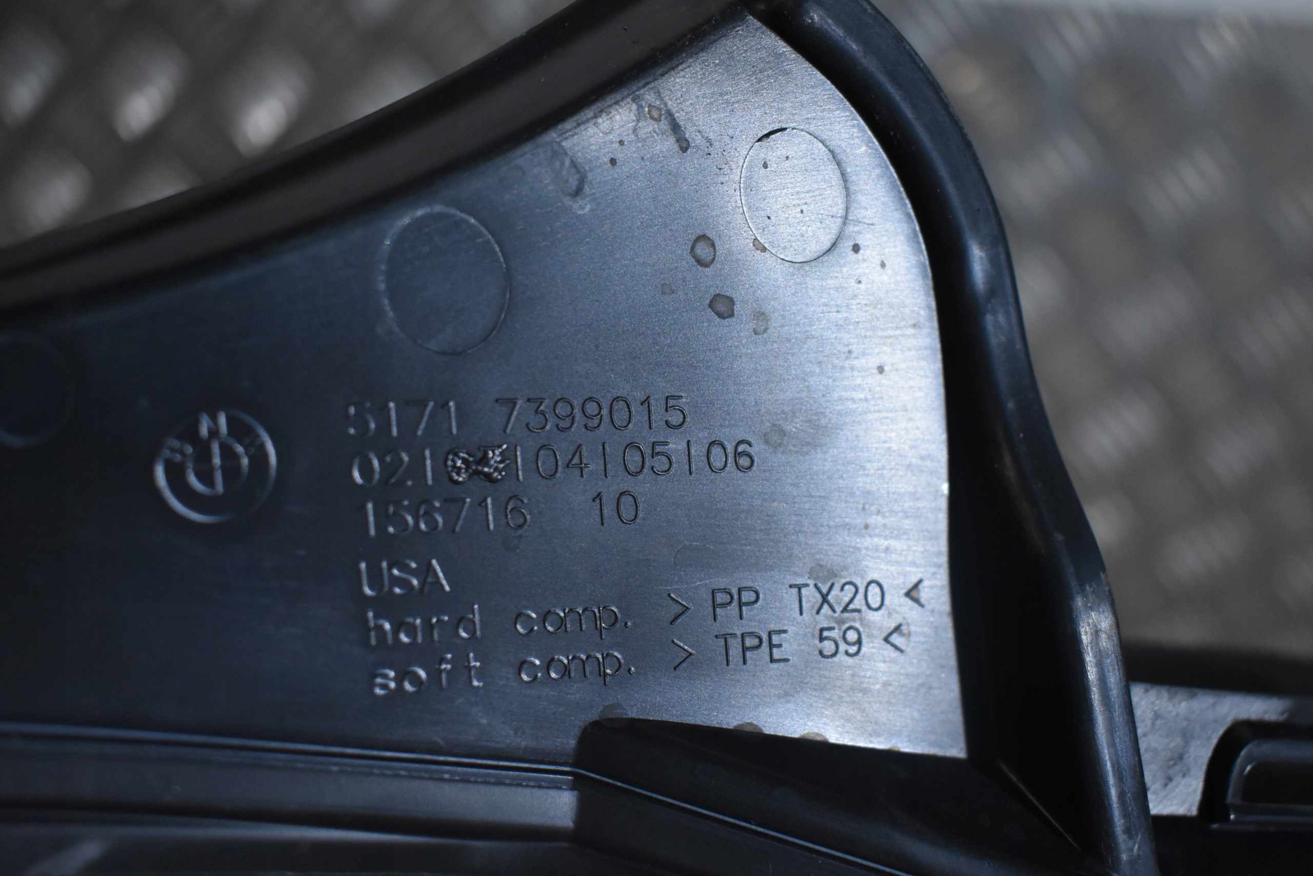 IDEALNE PODSZYBIE KPL. BMW G01 G02 1 Producent części BMW OE