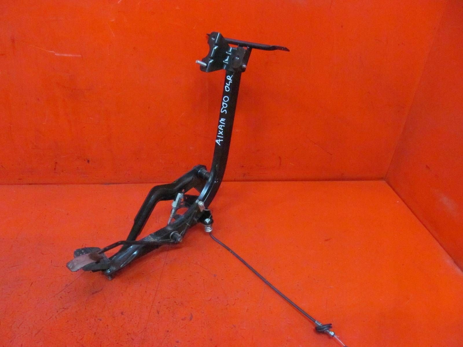 AIXAM 500-4 500 MICROCAR PEDAL pedale kočnice gas KOMPLET