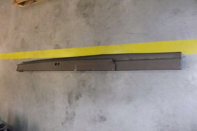 FUTRYNA PRAWY PRZOD BERLIET M 11