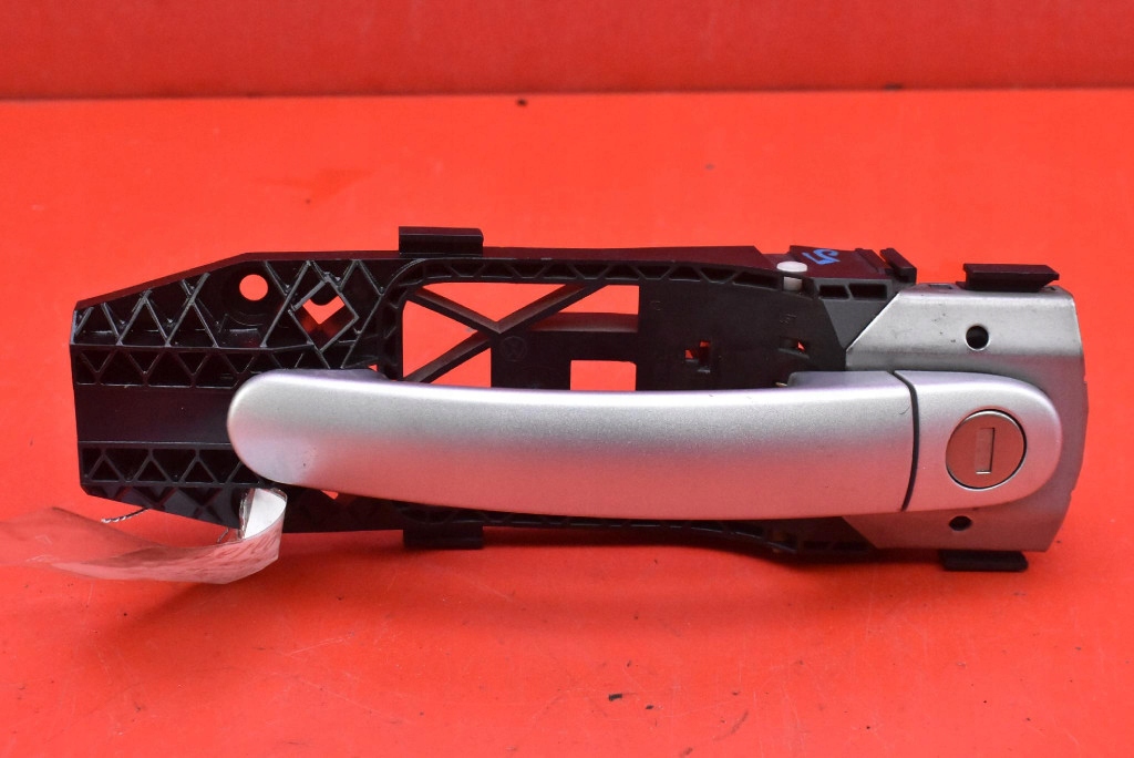 handle left front front LA7W 5N0837885H SKODA RAPID 12-17