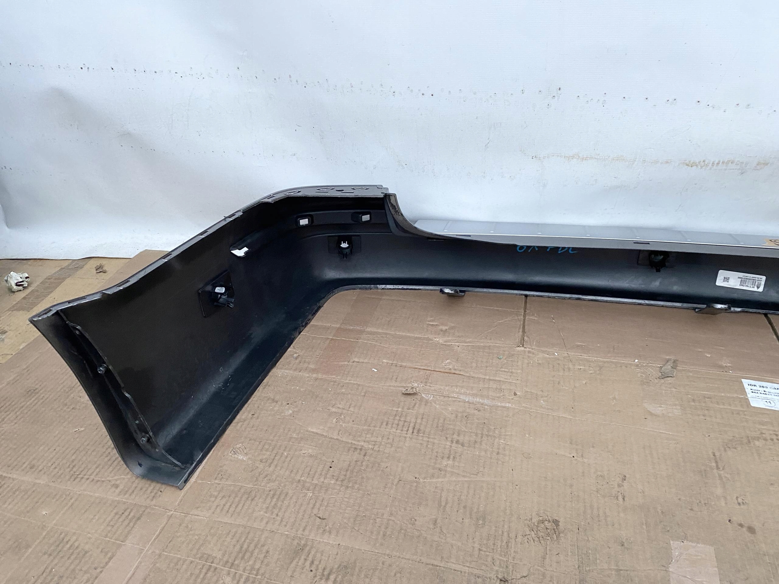 VW T6 T6.1 MULTIVAN CARAVELLE LIFT 2019- bumper rear part 6X PDC H1X