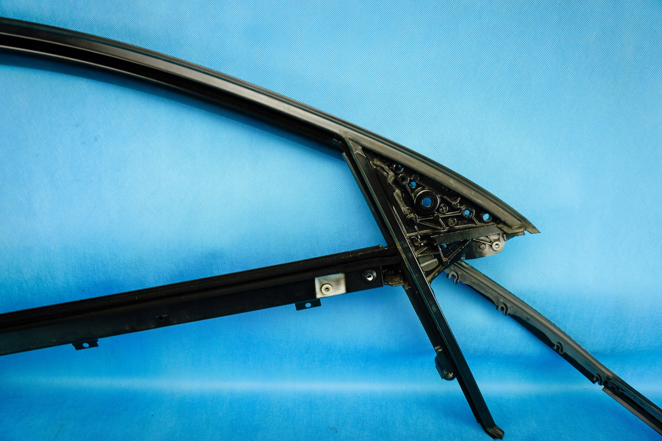 frame door gasket windows front right Audi A6 4F 4F0837630F 4F0837911