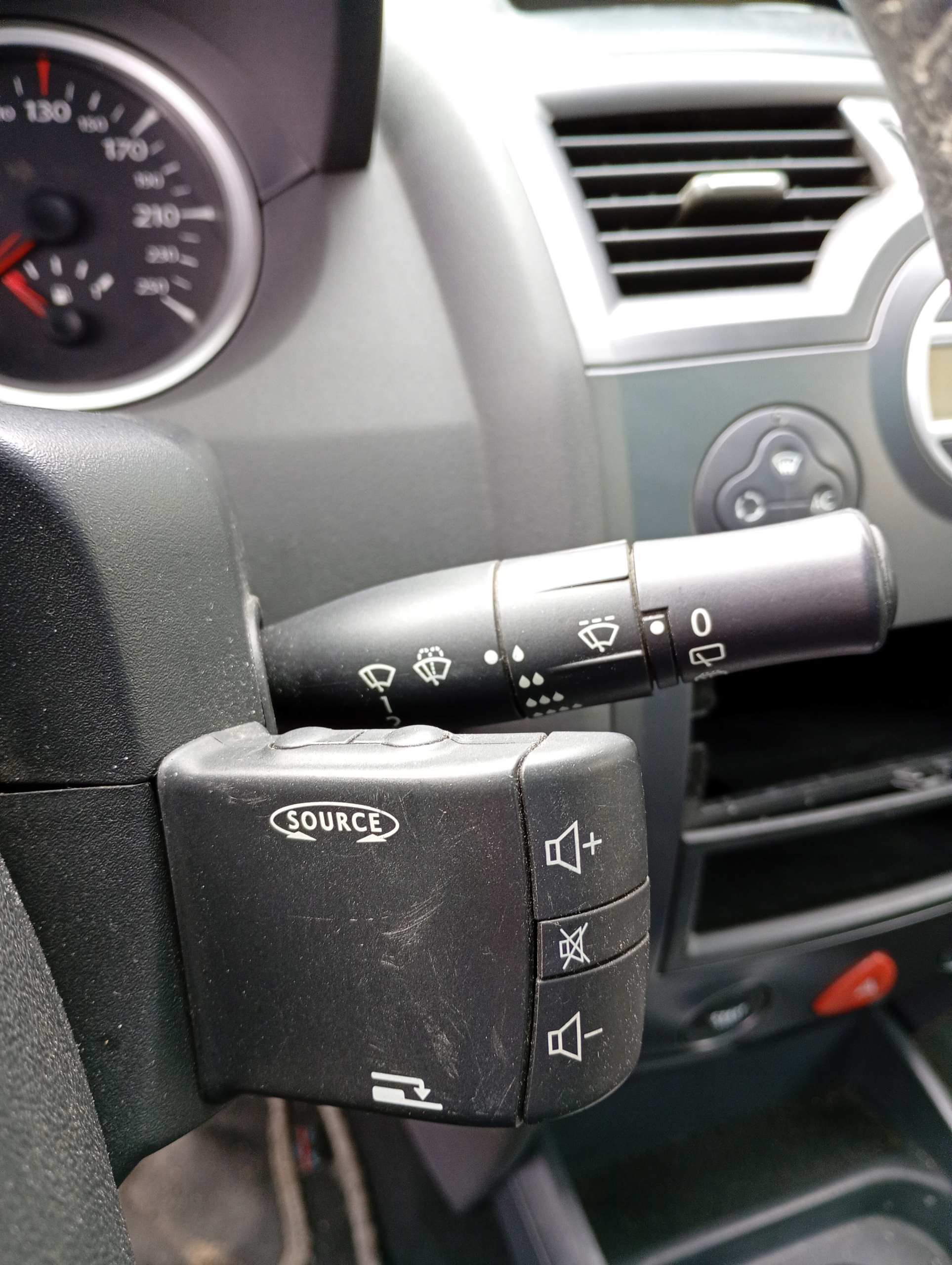 Renault Megane 2 II FL Cabrio 03-09 switch steering wheel levers and controls 1.9 dCi