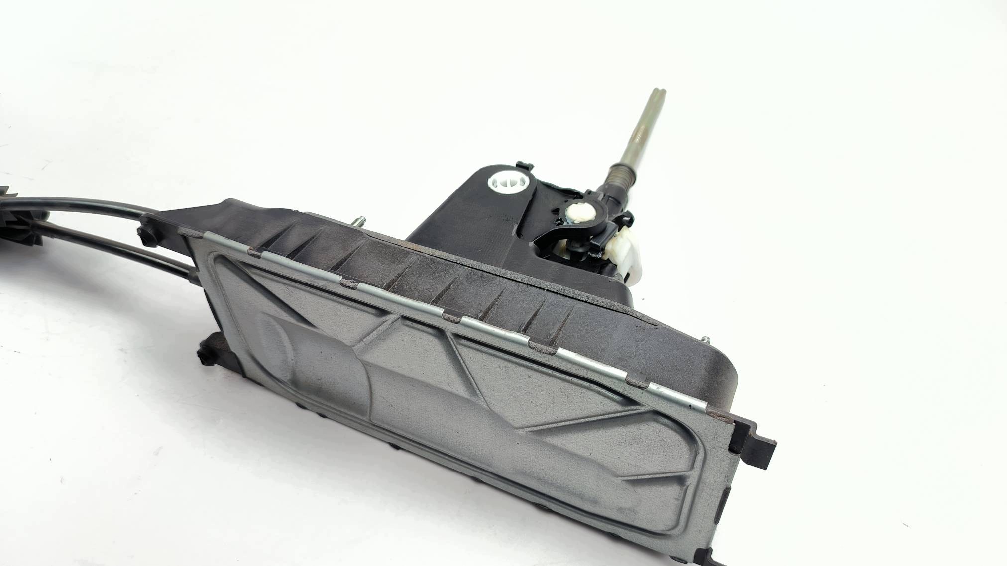 páčka změny převodů 3Q0711049H VOLKSWAGEN PASSAT B8