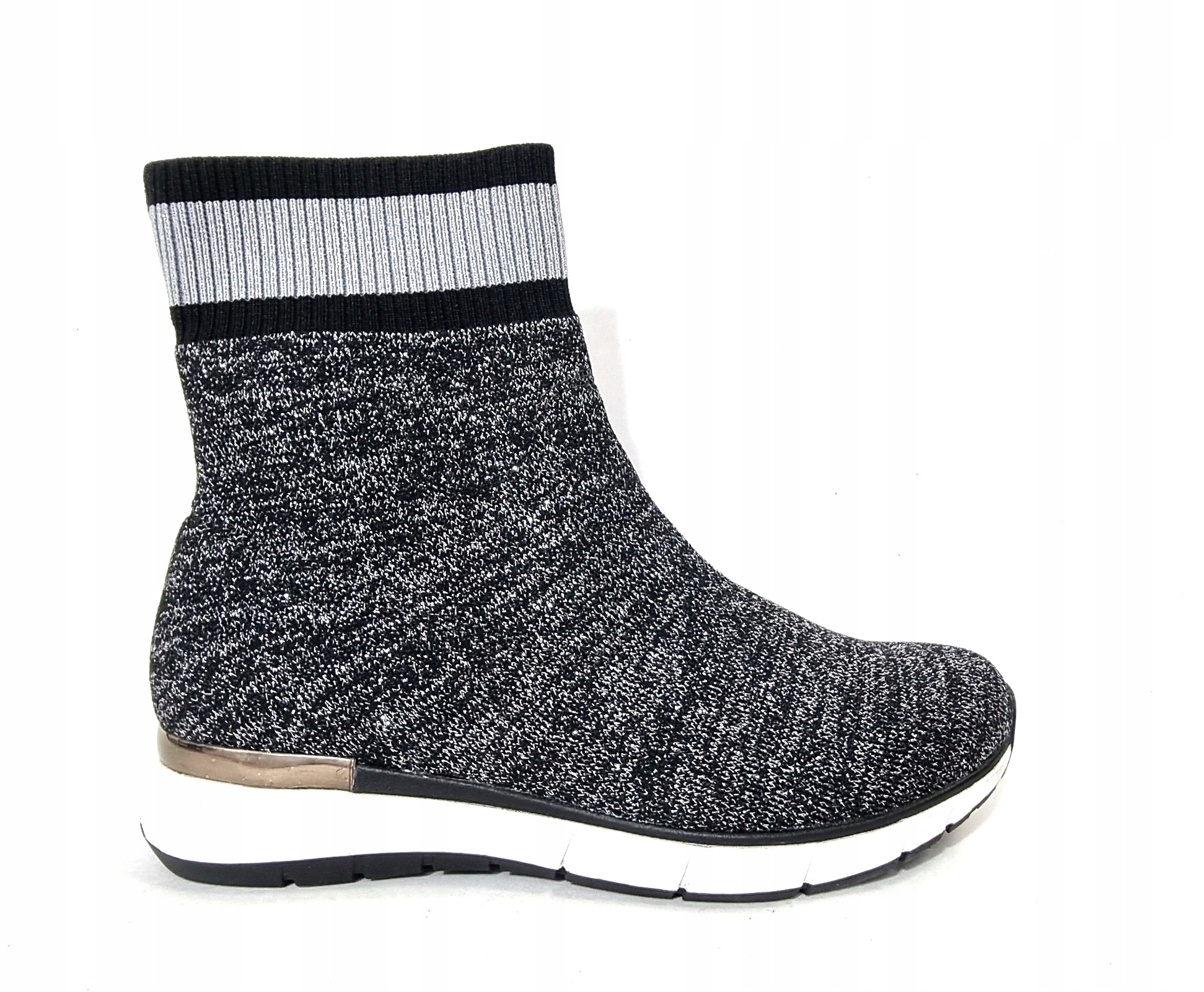 Dámské kotníkové boty s ponožkovým svrškem Marco Tozzi 25850 r39 stříbrné