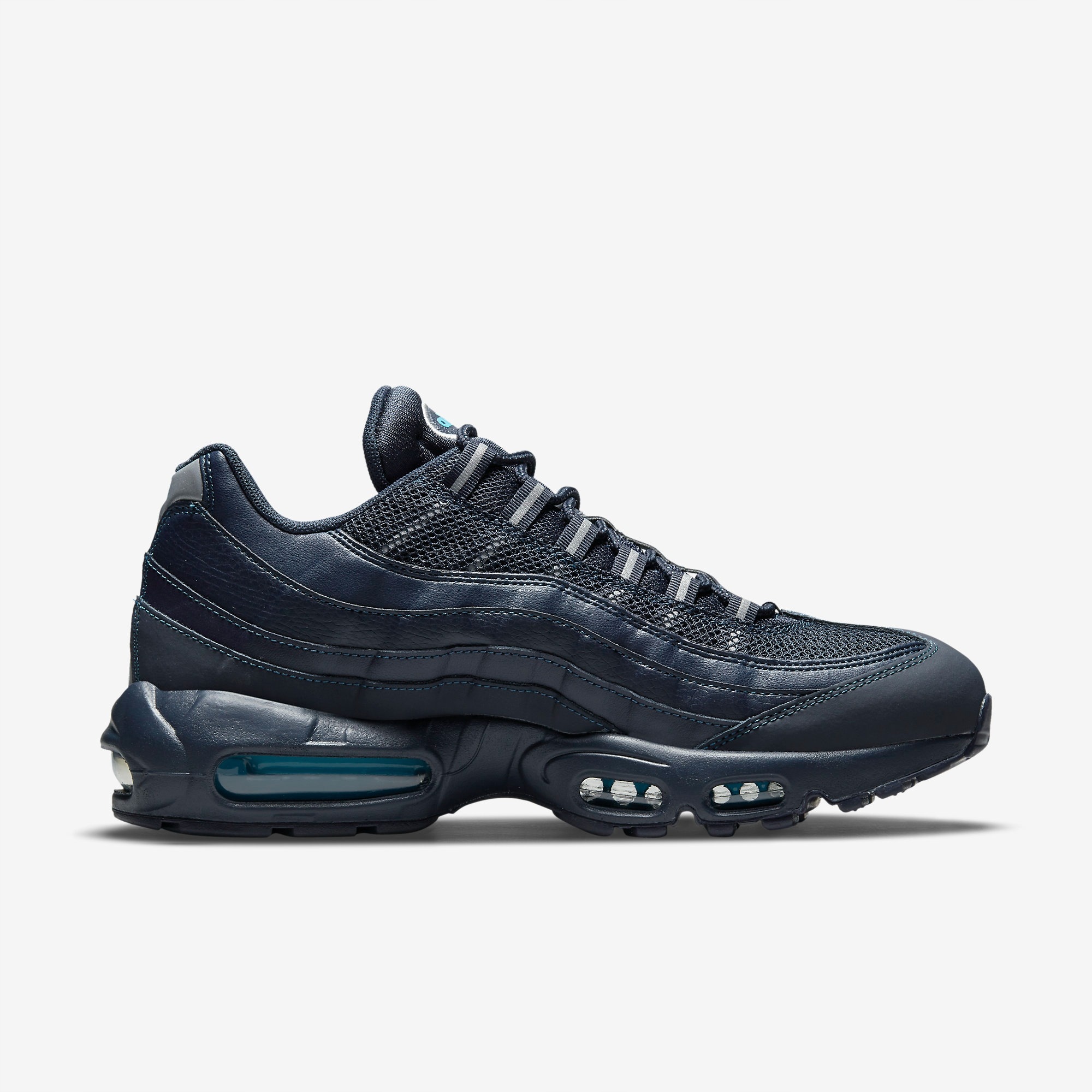 Buty Męskie Sportowe Nike Air Max 95 Essential DJ6884-400 r. 40,5