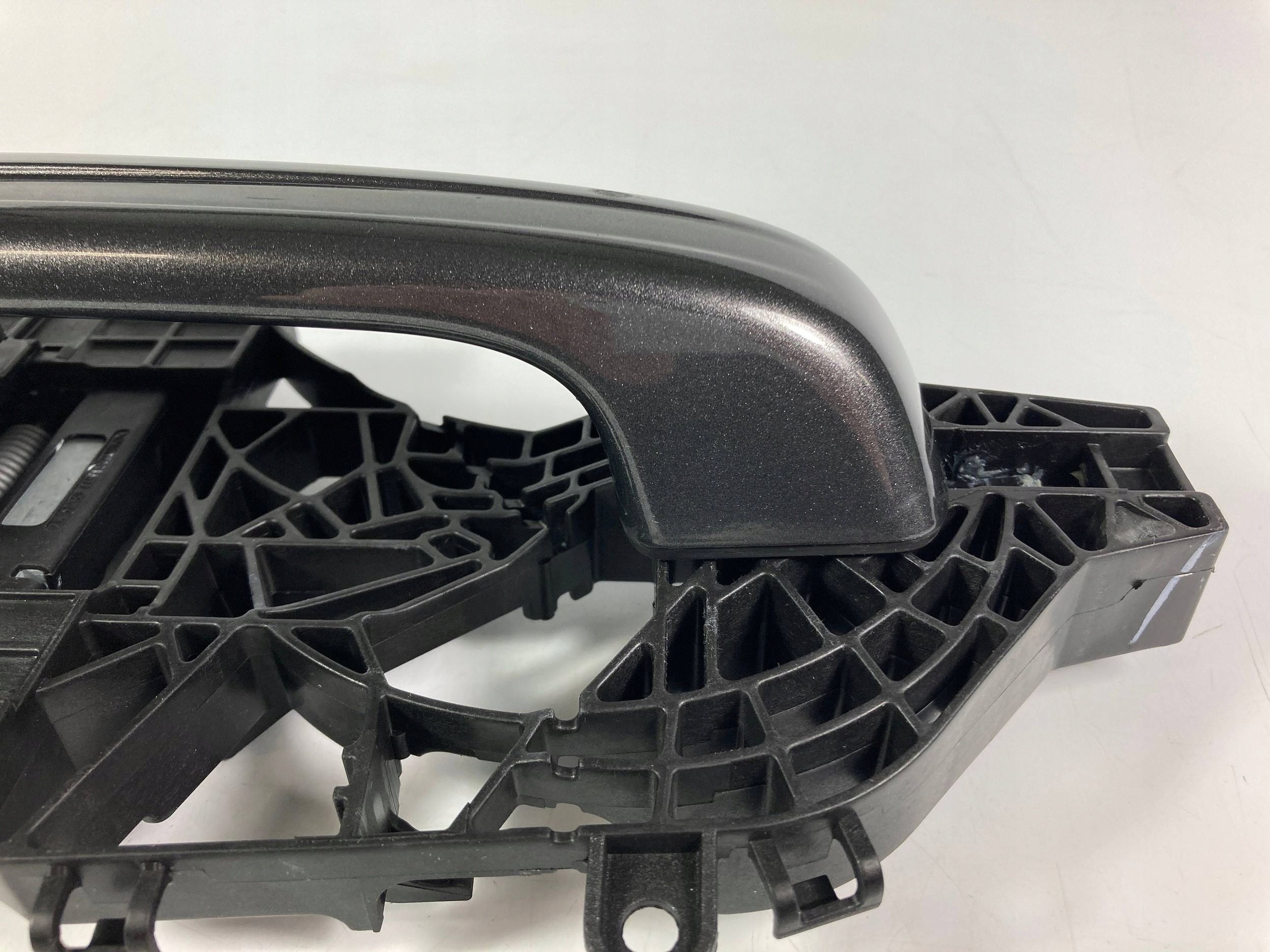 Ram 1500 V handle exterior door right rear part 2019+