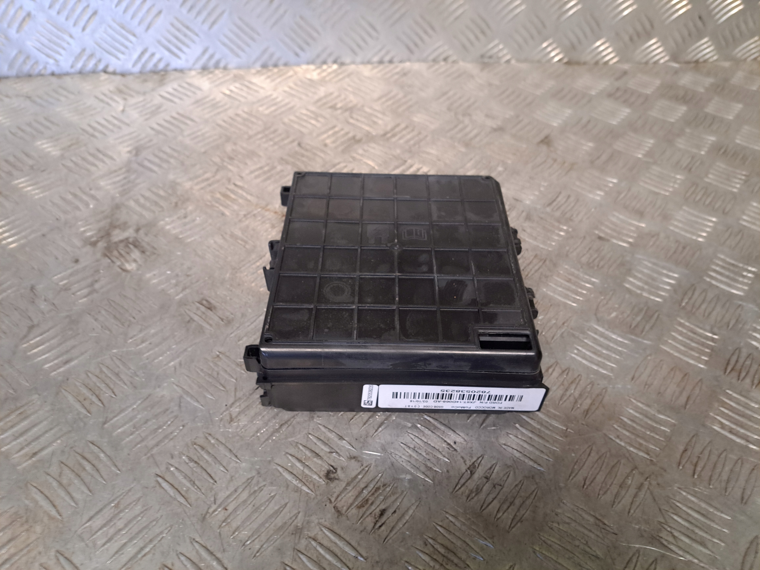 FORD FOCUS MK4 1.5 ECOBLUE SKRZYNKA BEZPIECZNIKÓW Producent części Ford OE