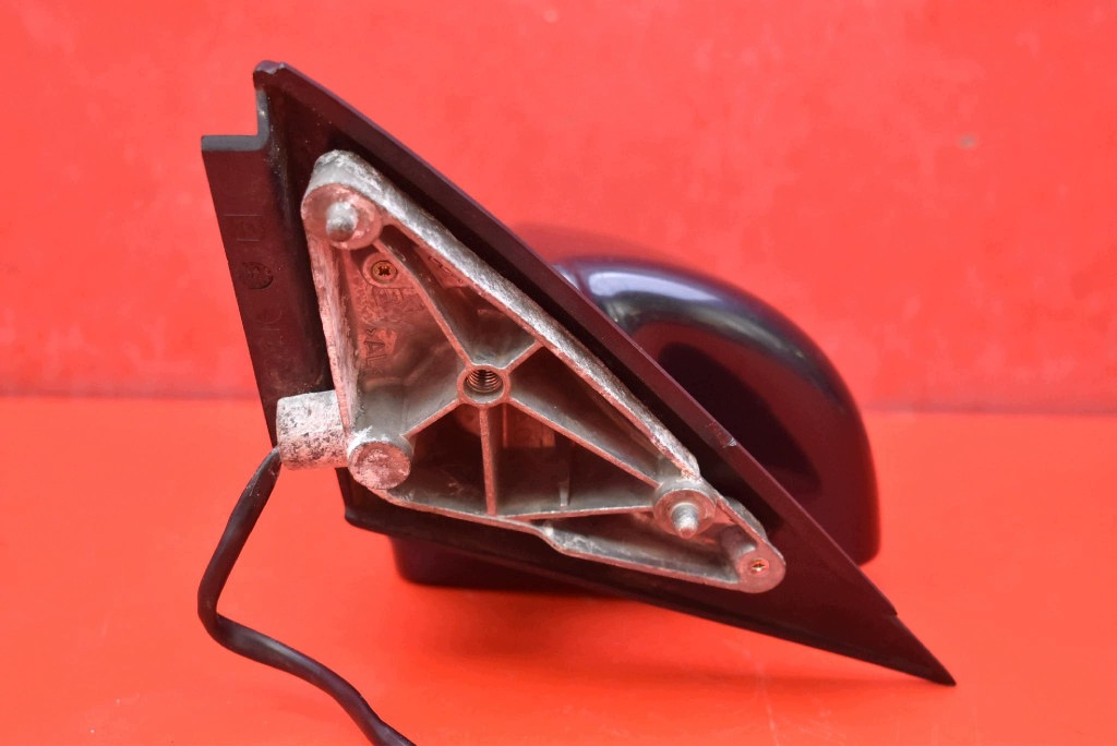mirror right GRANATOWE EU 010681 AUDI A4 B6 00-05 5 PIN