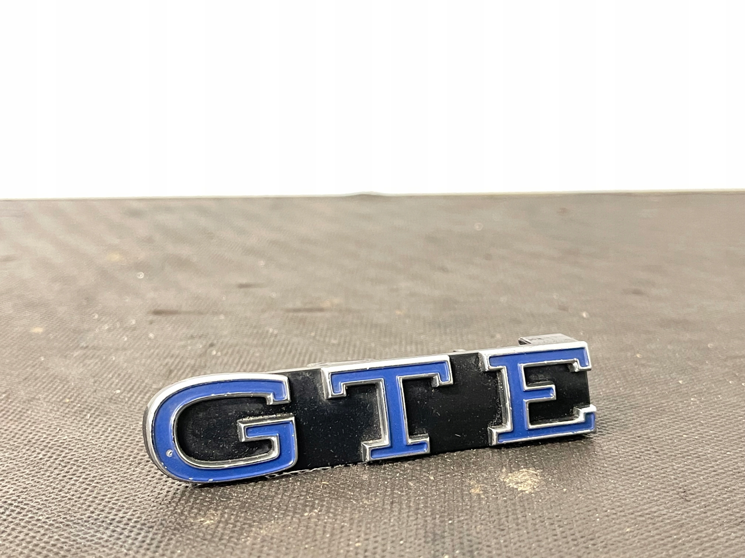 EMBLEMAT Logo GTE 3G0853948 VW PASSAT B8 LIFT