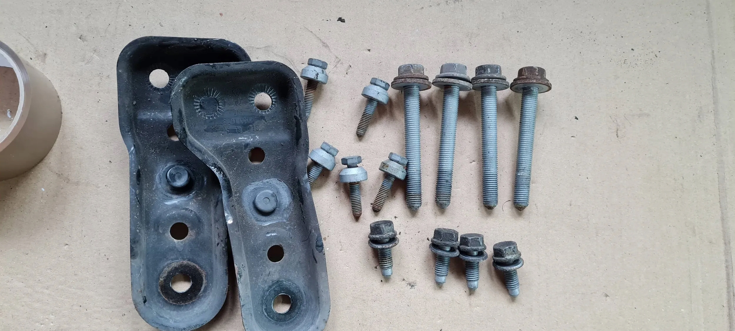 Q3 83A screws springing SANEK siders KOLYSKI front PRZEDNIEJ