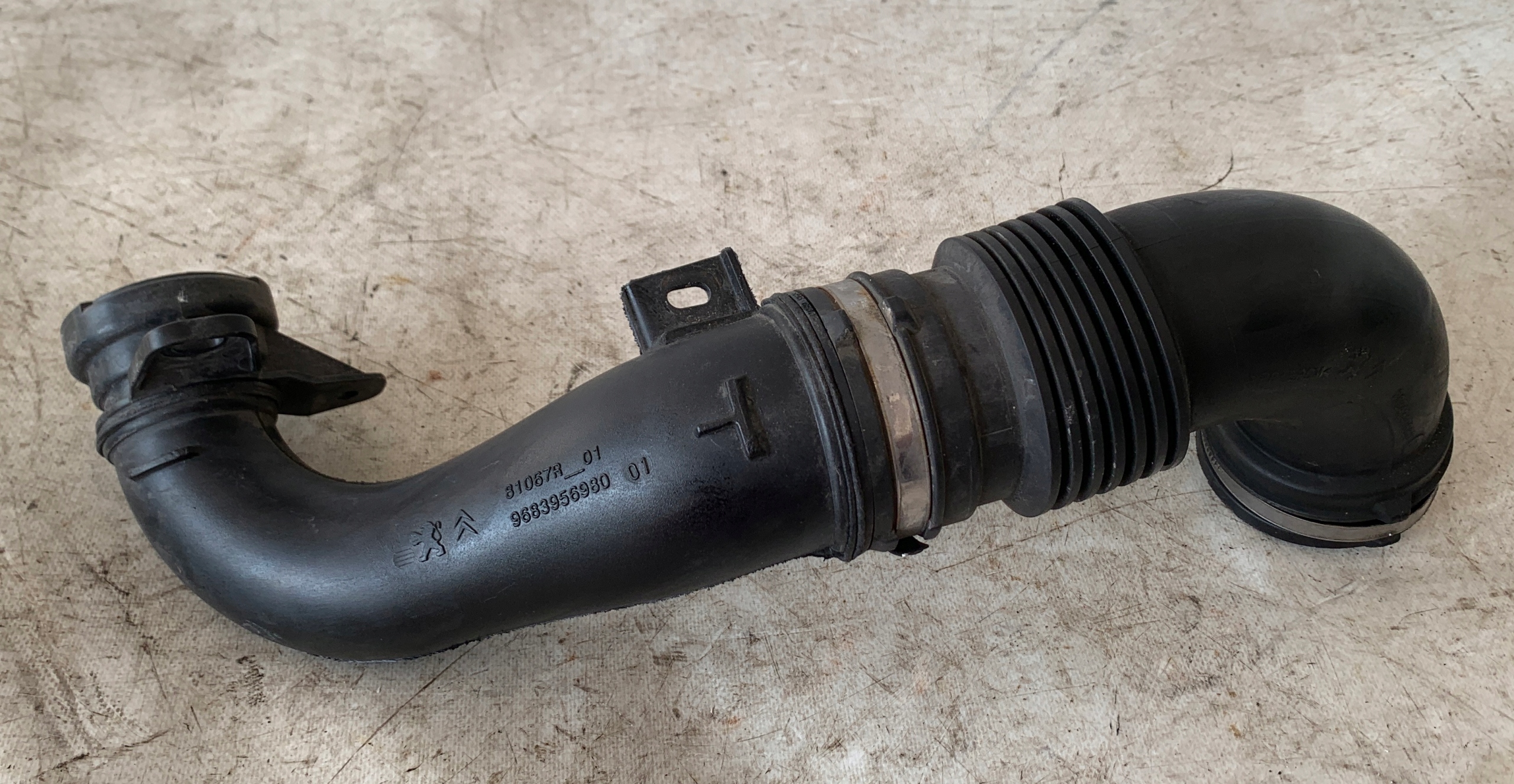 pipe air CITROEN C5 III X7 9683956980