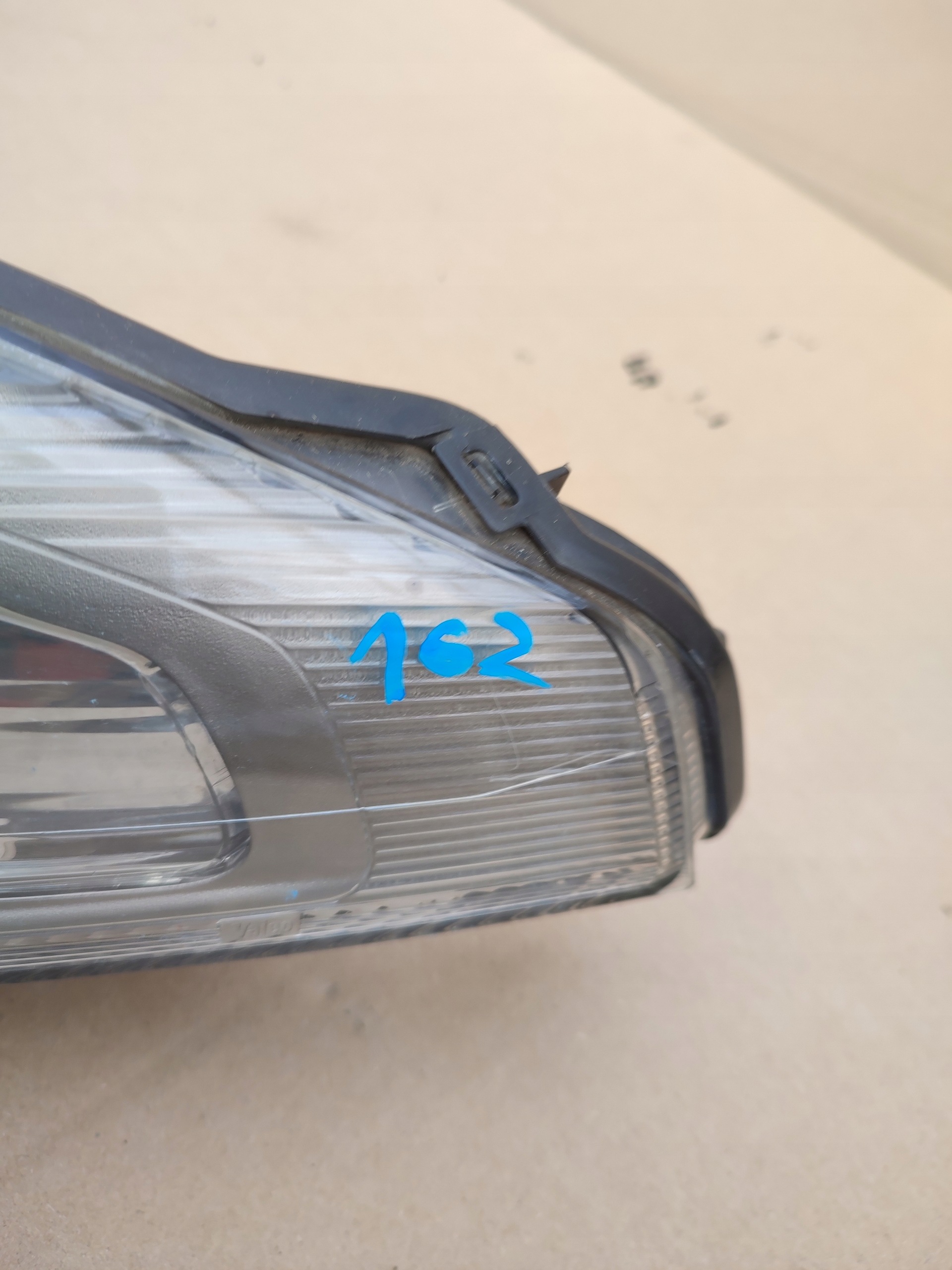 light left front REFLEKTOR RENAULT LAGUNA II XENON 8200163323 89006908