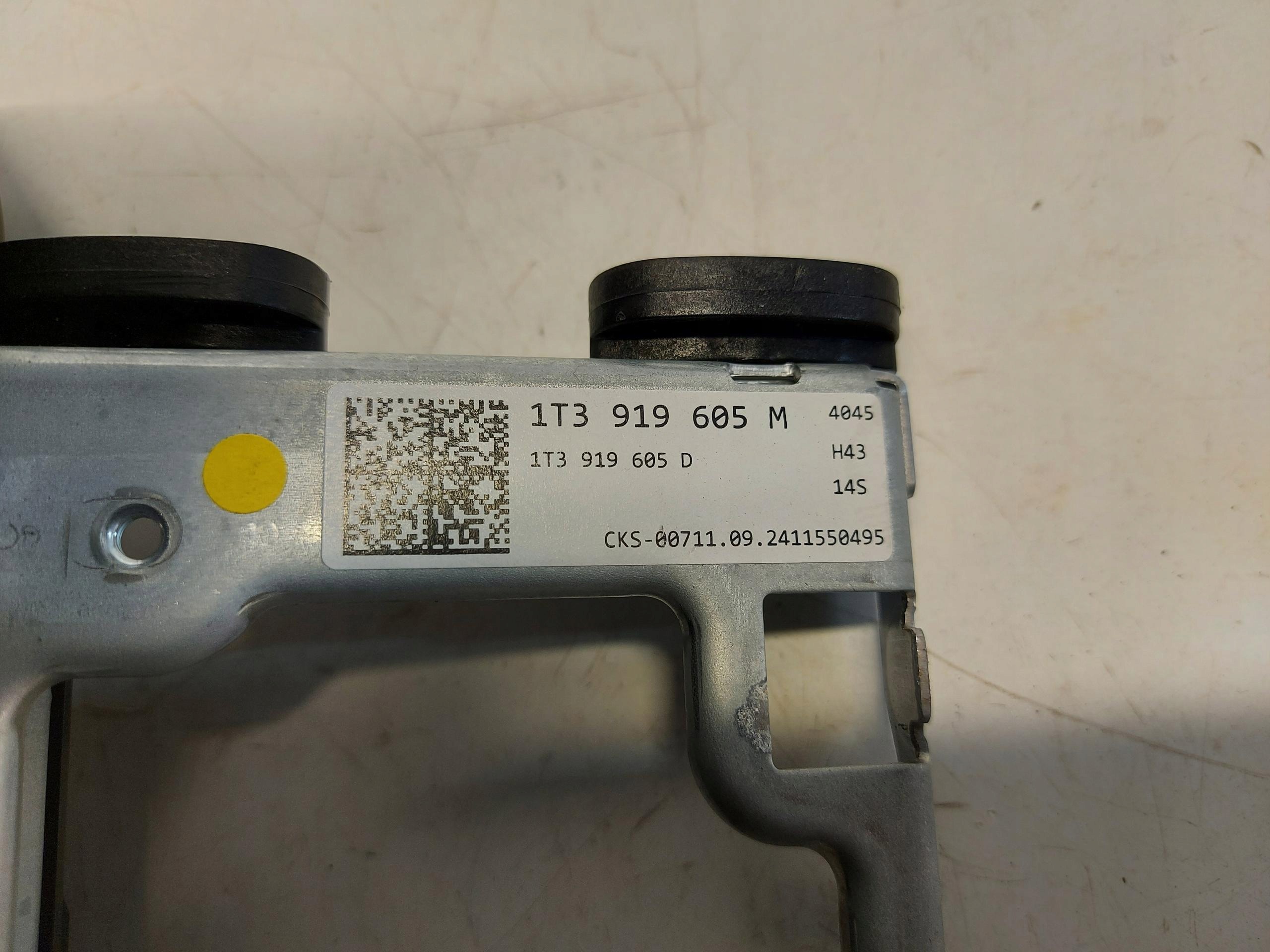 VW ID4 11A , 2024r SUV 5D Ekran display 1T3919605M