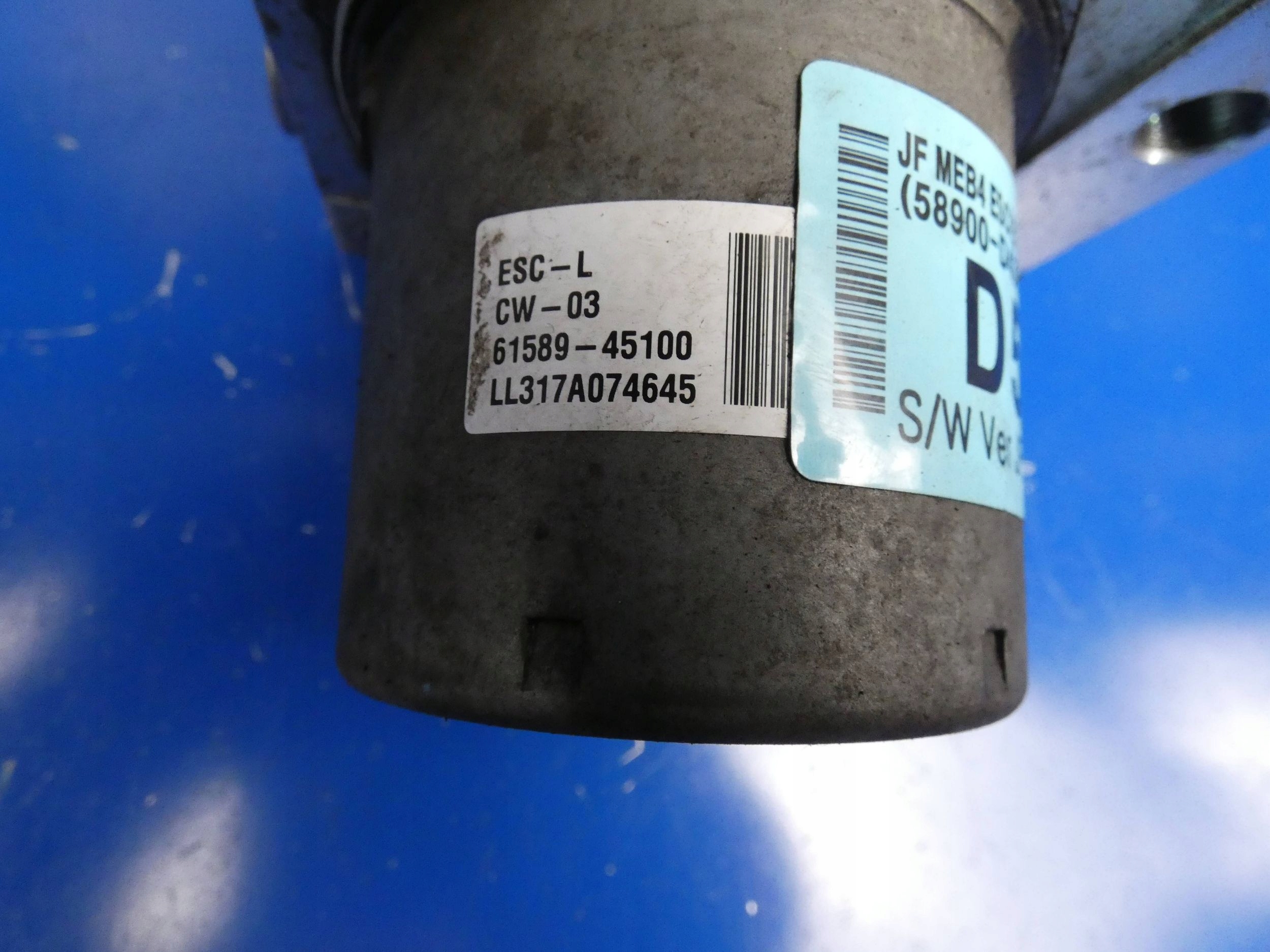 KIA OPTIMA IV JF 2015- pump control unit ABS