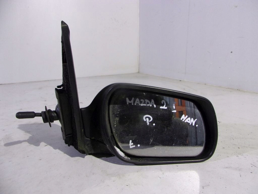 Mazda 2 und Spiegel rechts manuelle