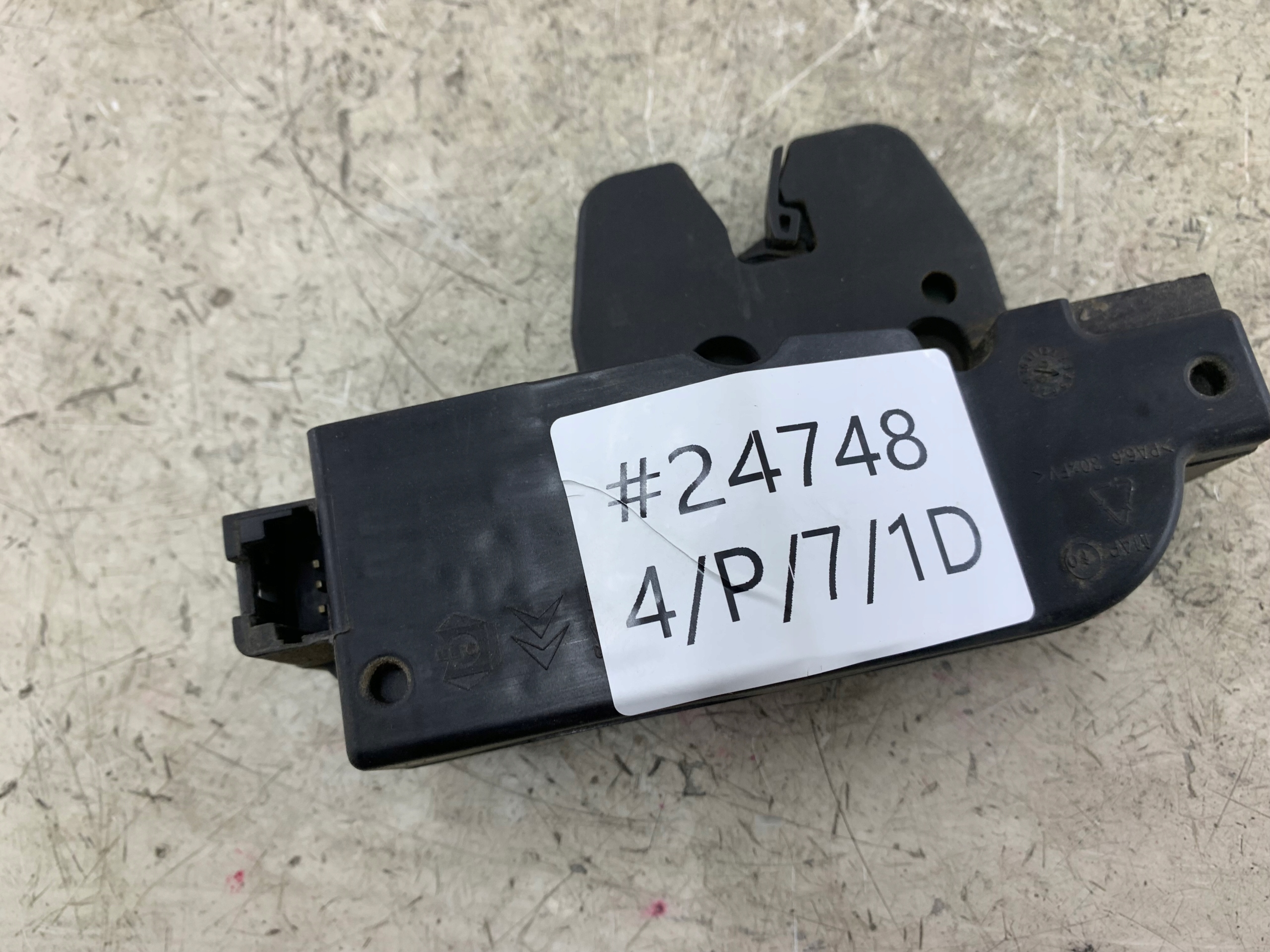 PEUGEOT 206 407 lock bonnet boot 9653208080