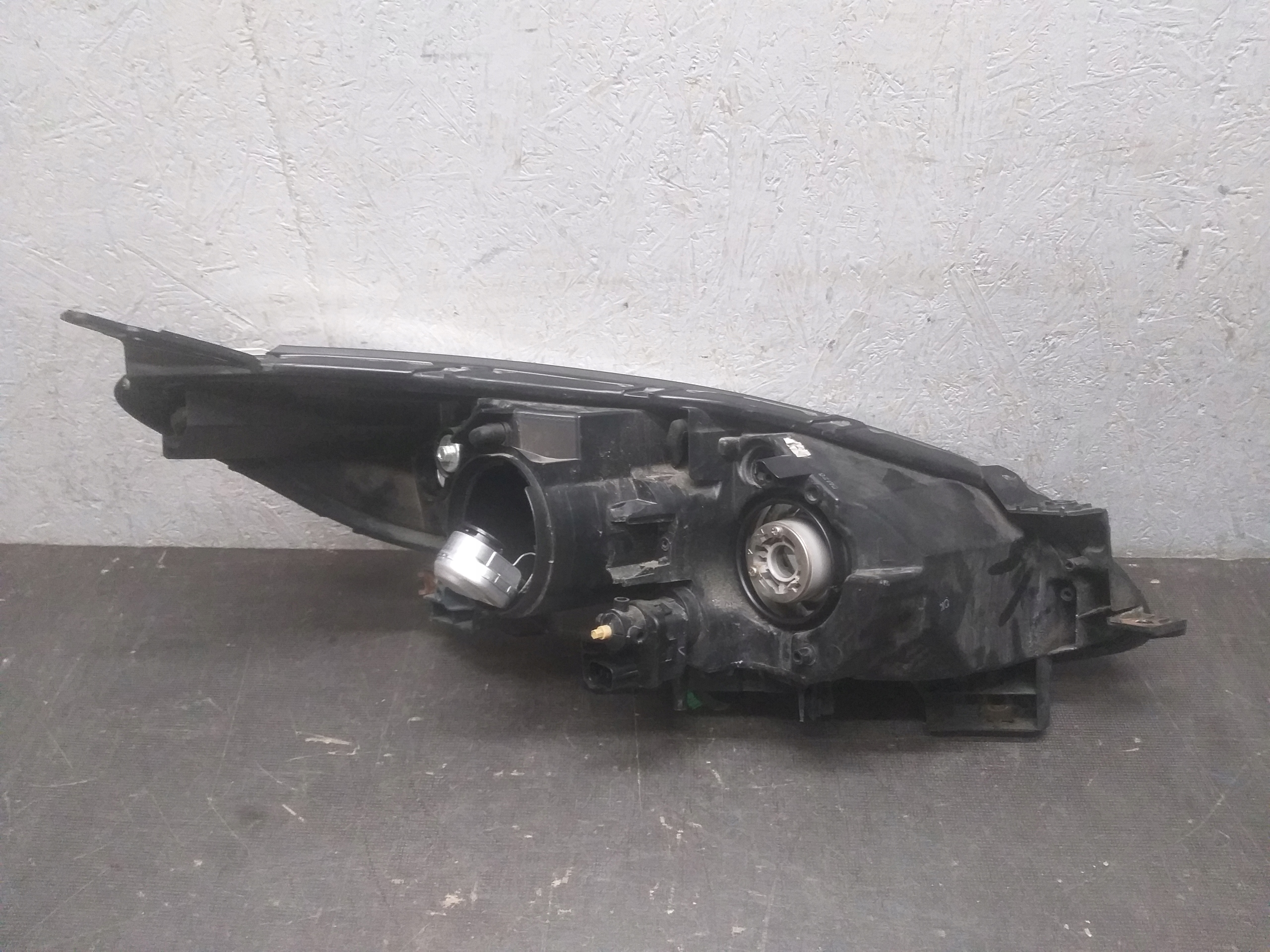 light front left MAZDA 5 V 10- XENON C513-51040