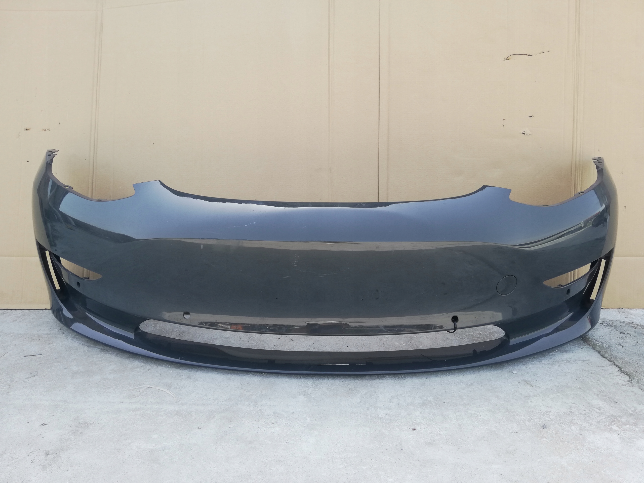 Zderzak Przedni Przód Tesla Model 3 PDC