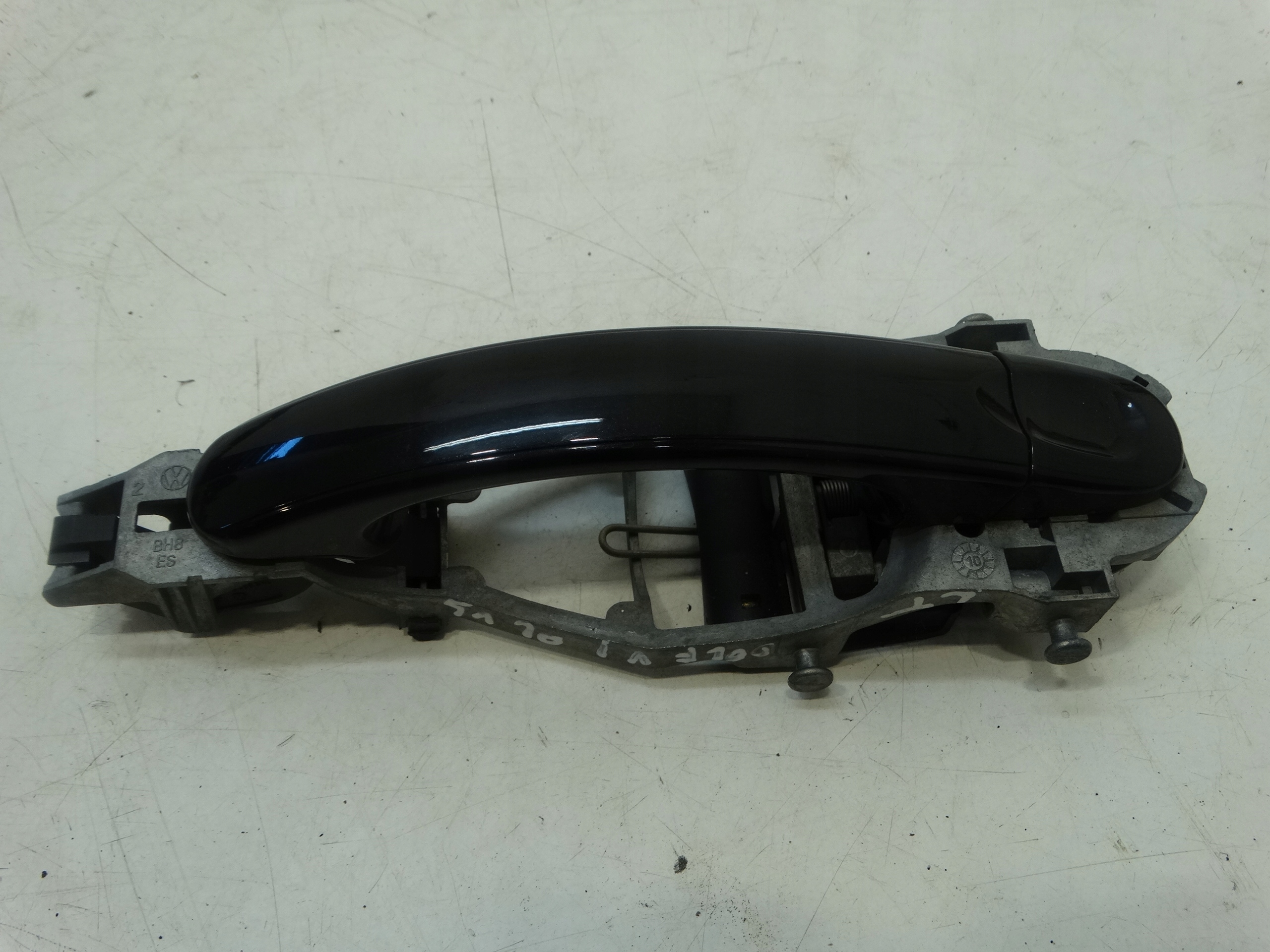 handle exterior left rear part VOLKSWAGEN GOLF VI plus 1K0837885A