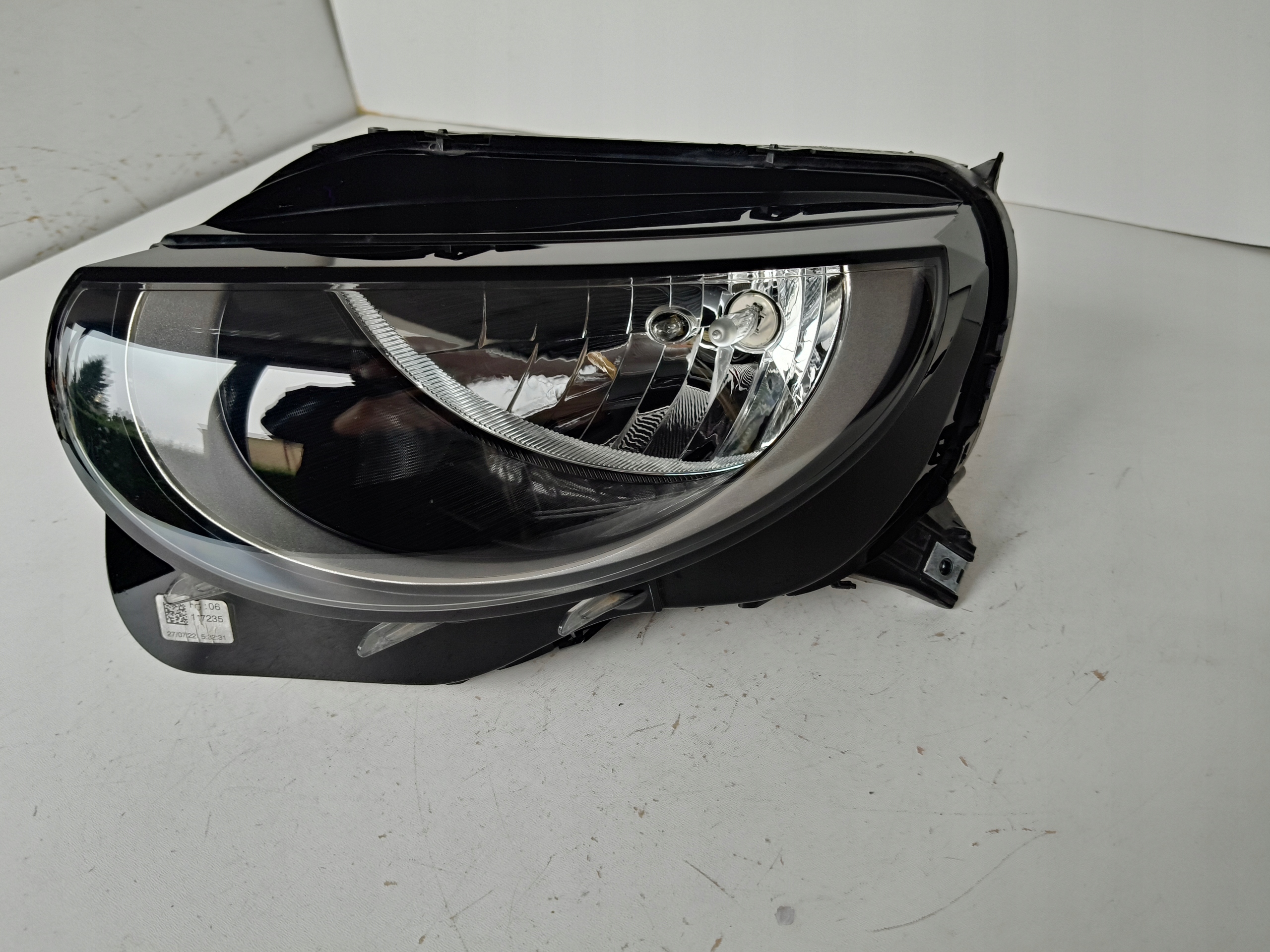 light left REFLEKTOR FORD KUGA MK3 23- LIFT FULL LED