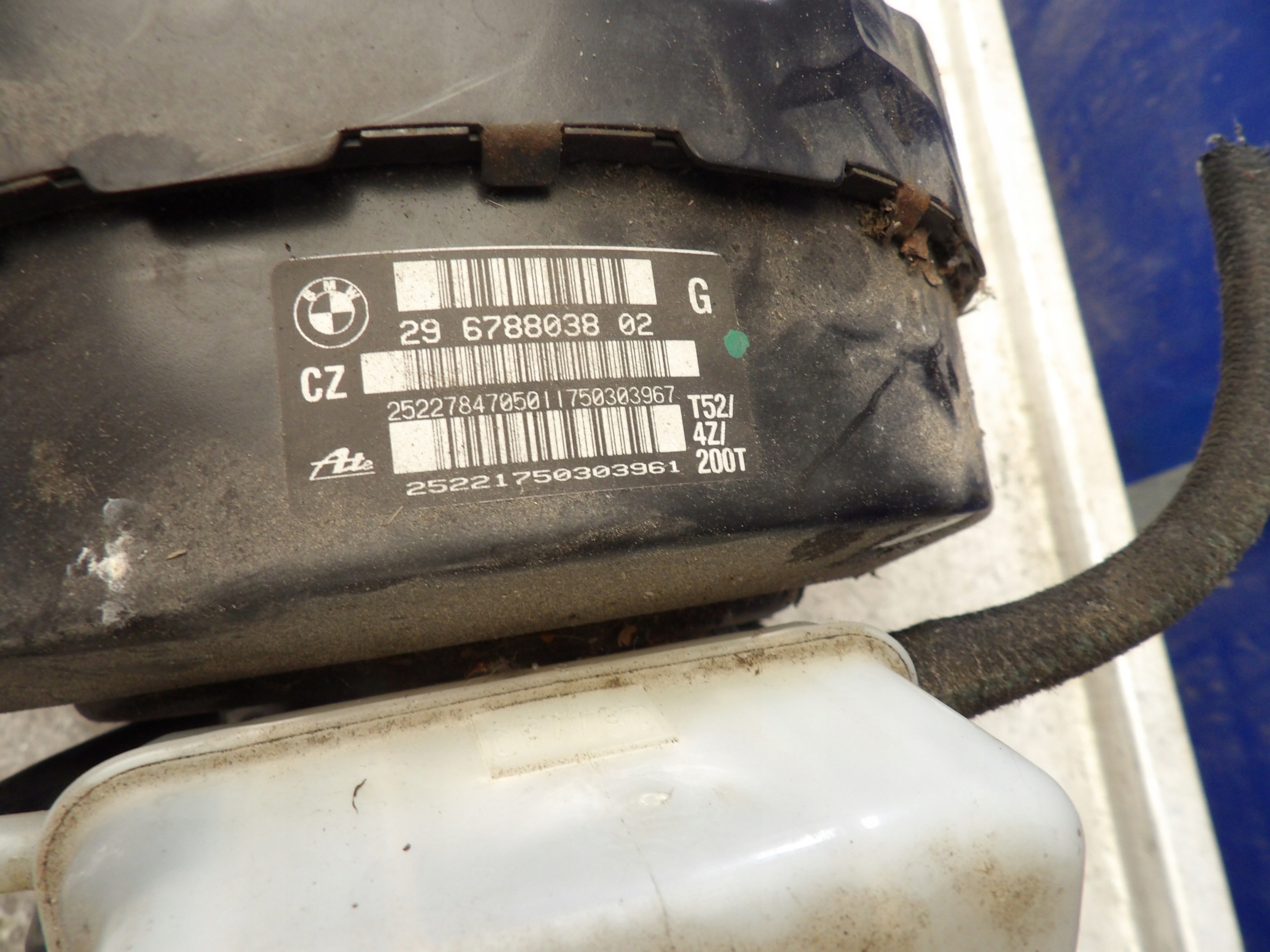 BMW 3 E91 servo