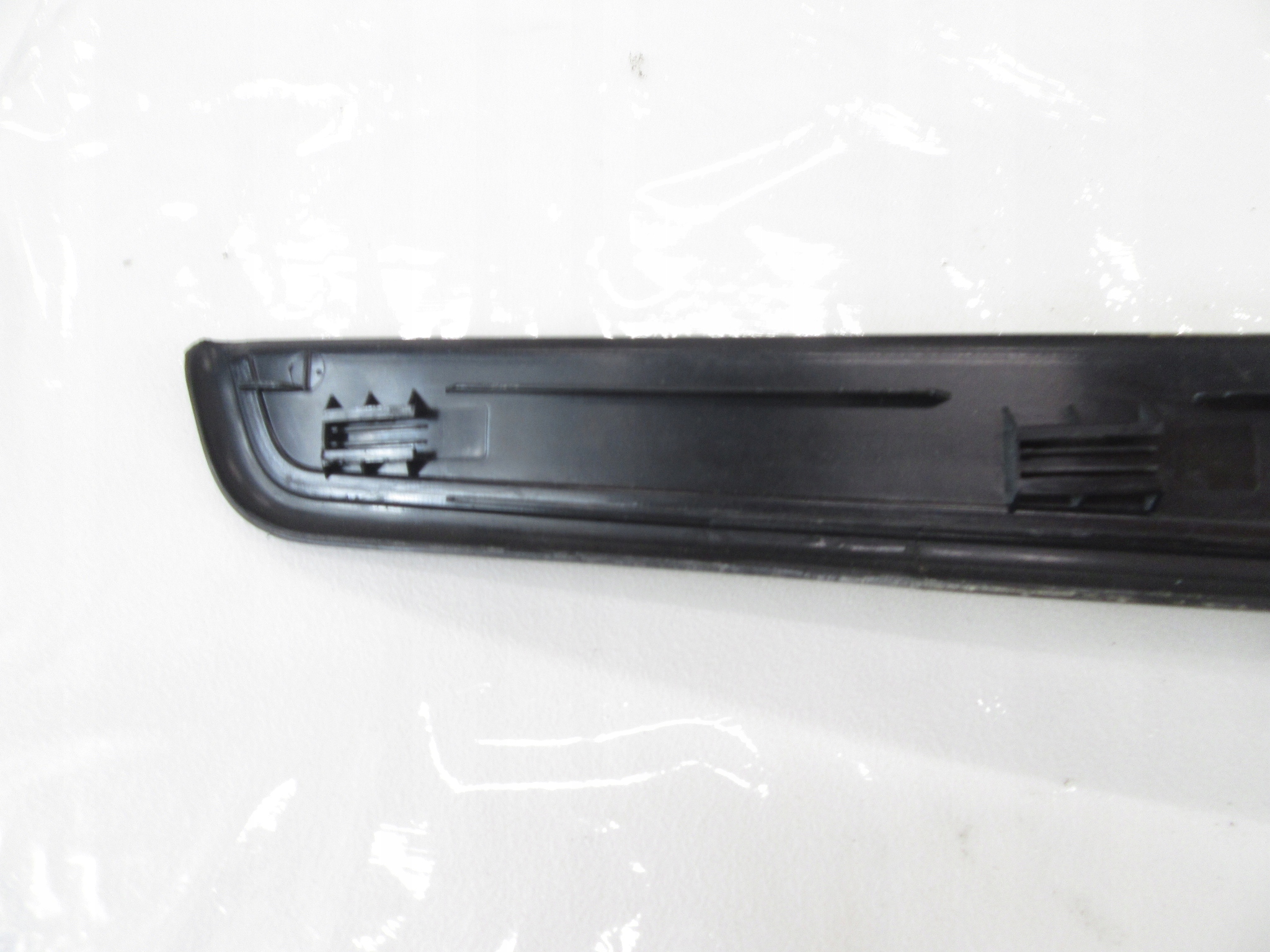 moulding threshold ozdobna cap left rear part BMW e90 e91 sedan KOMBI