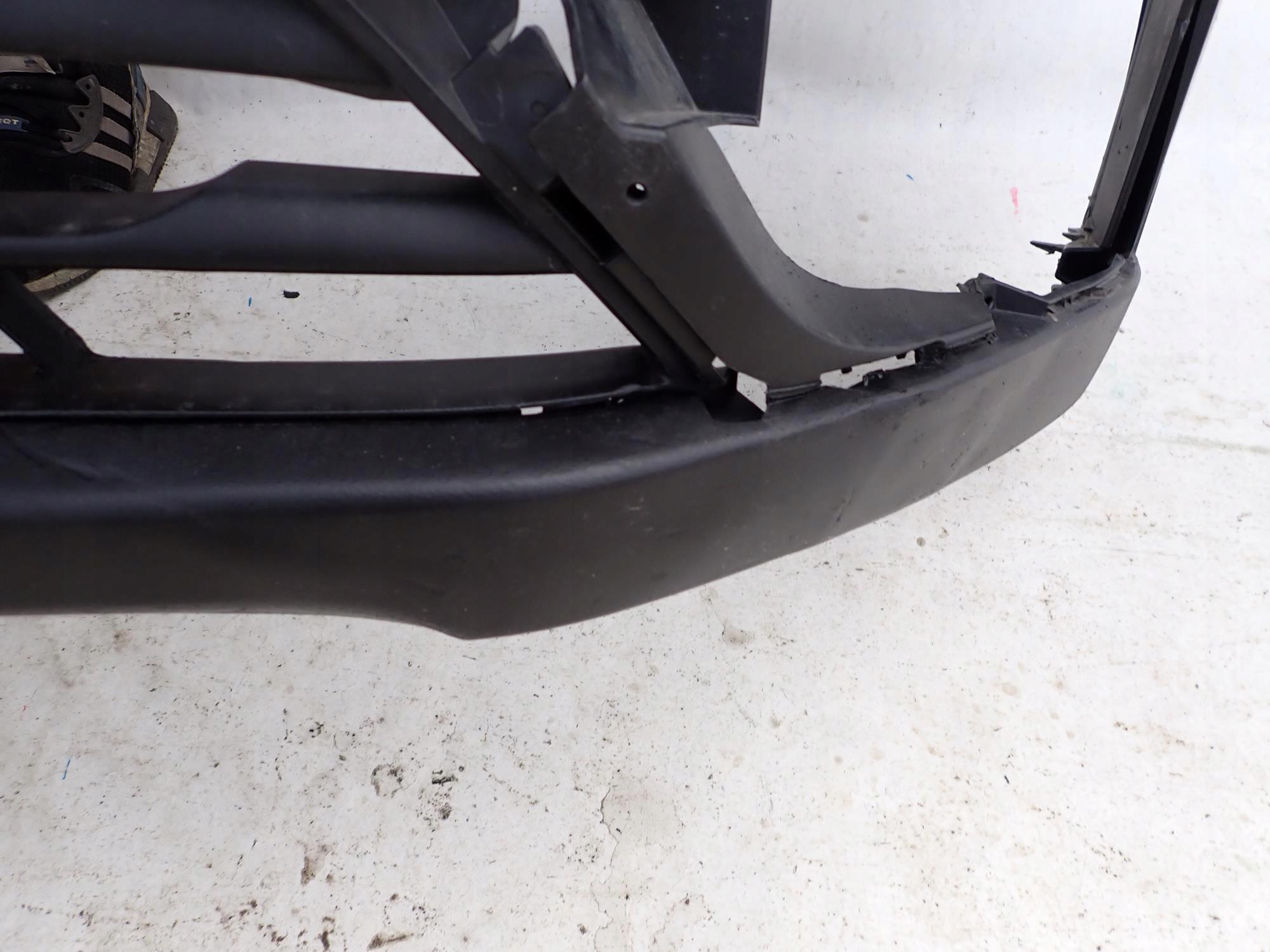 RENAULT TRAFIC III LIFT 21- bumper front front