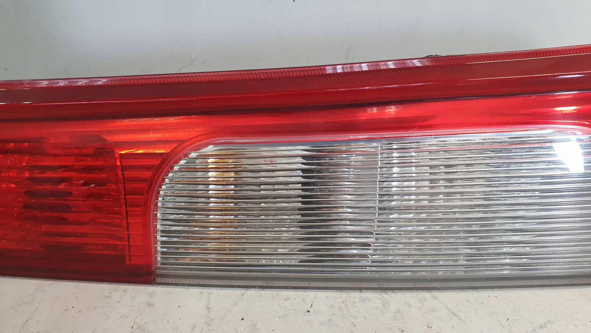 light rear part right 3M51-13N41-AA FORD C-MAX MK1 03