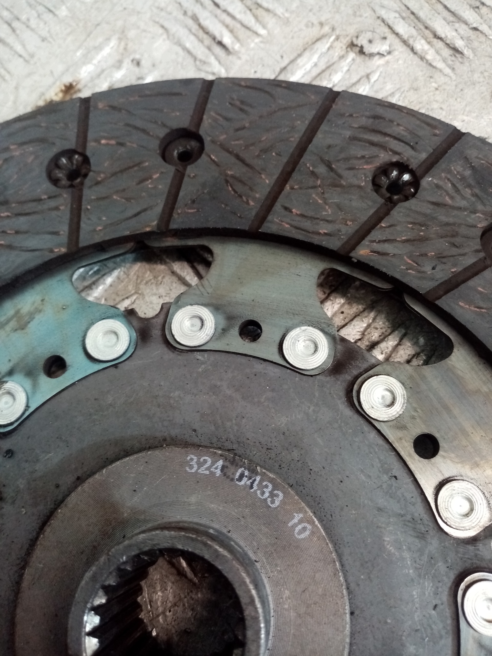bremsscheibe kupplungssatz kupplungsscheibe der kupplung PEUGEOT 607 2,2 HDI 324043310