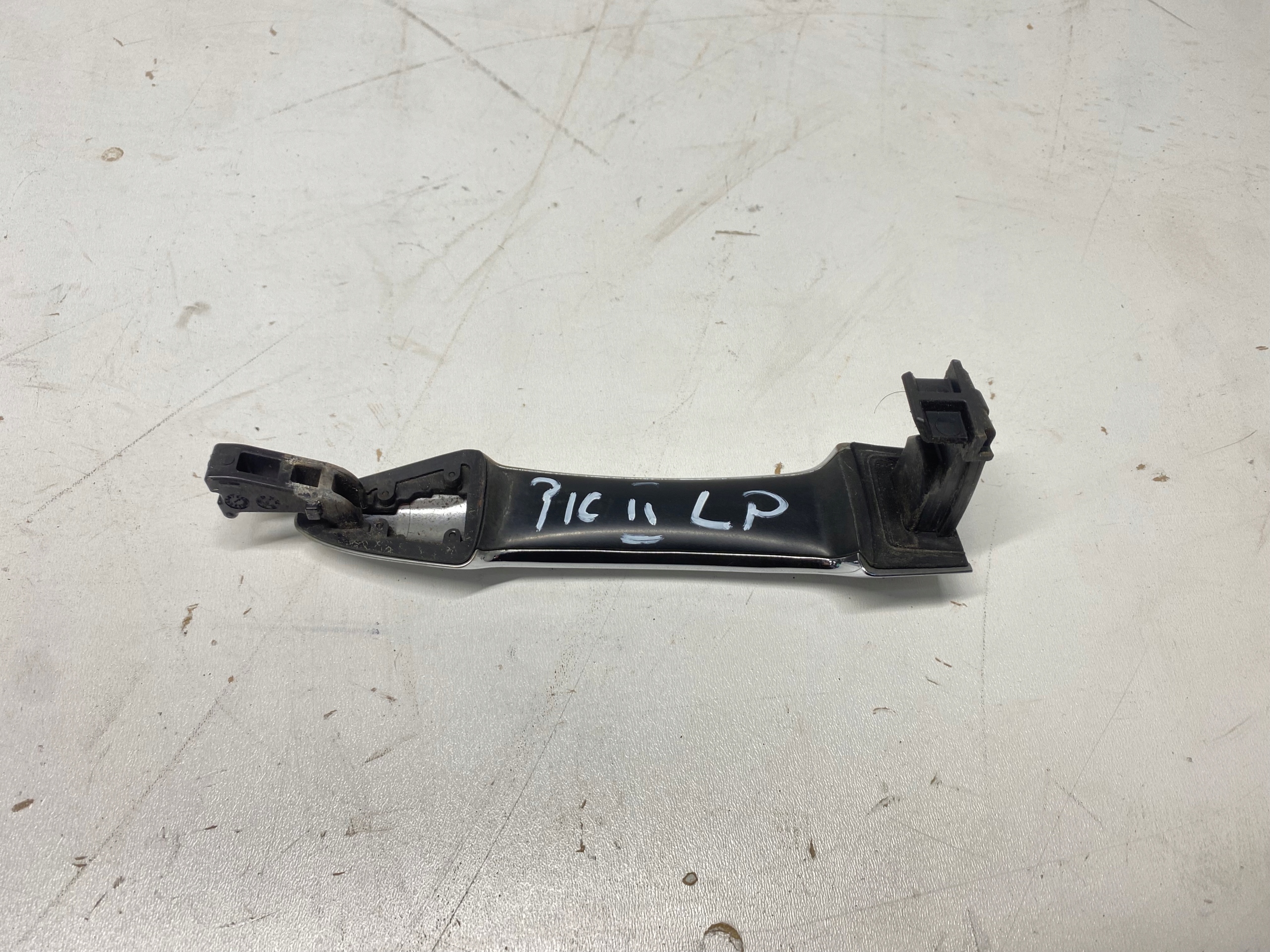 KIA PICANTO II handle door left front CHROM 11-17