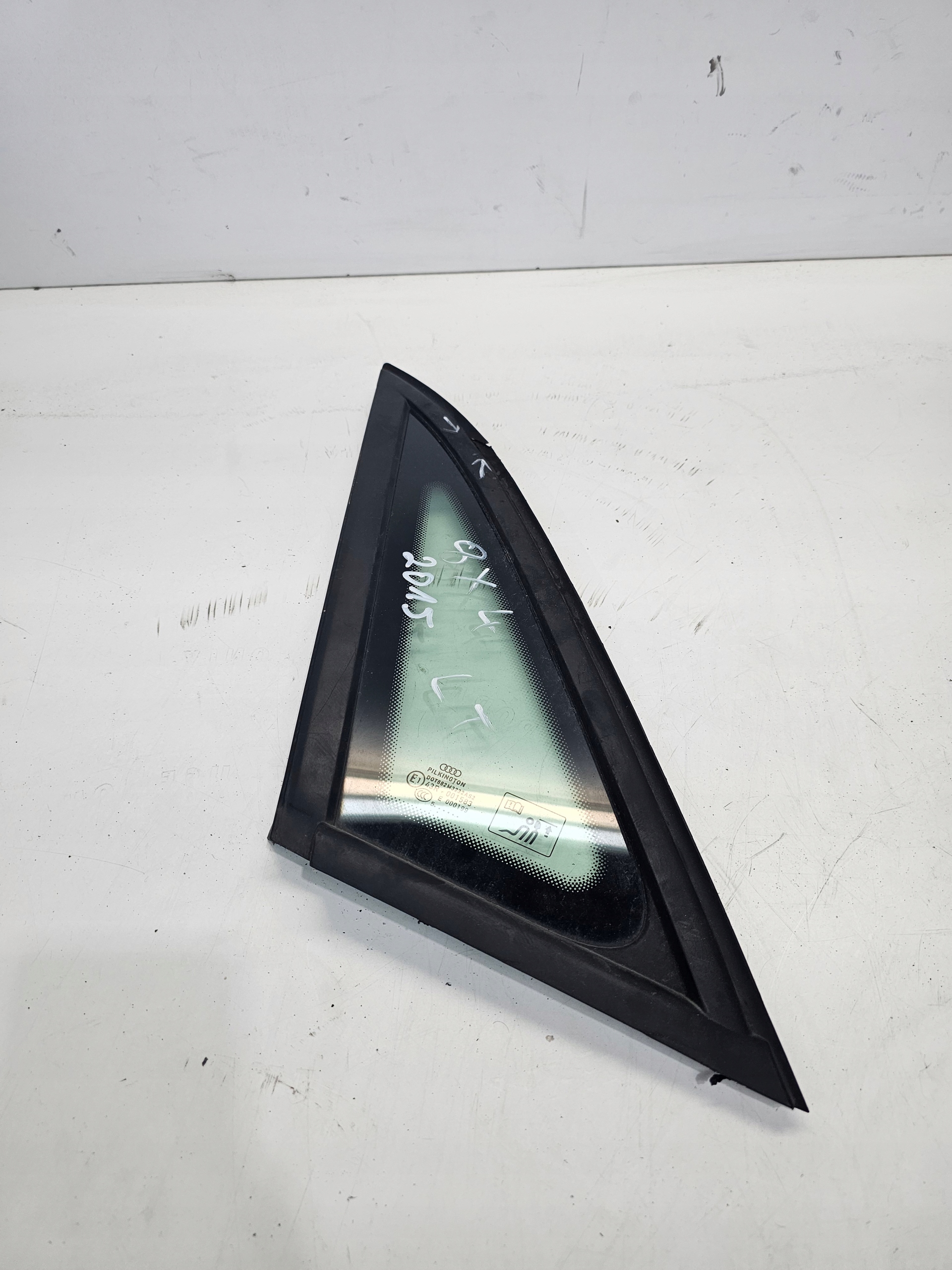 window bodywork AUDI A1 8X4 5-door left rear part 2015 R original !!!