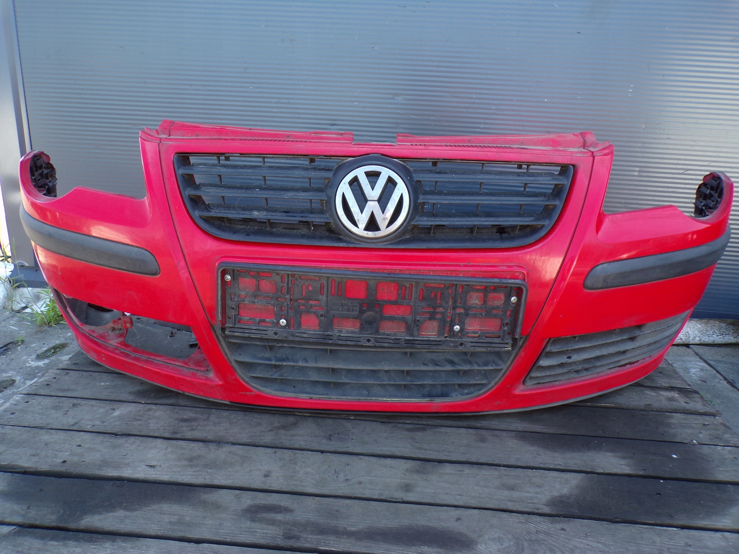 front bumper front VOLKSWAGEN POLO 9N LIFT