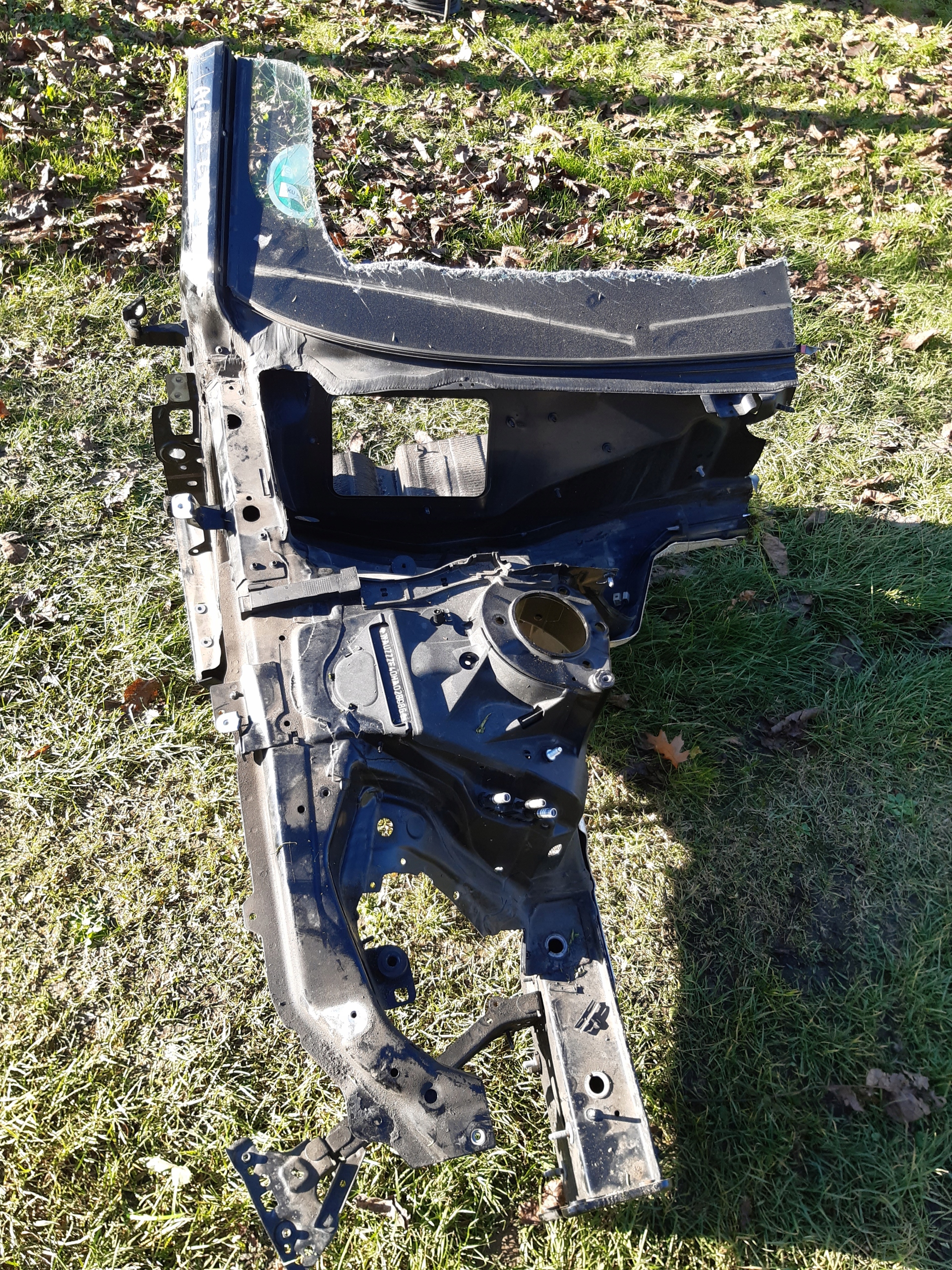 quarter front right Audi A4 B9 2015r